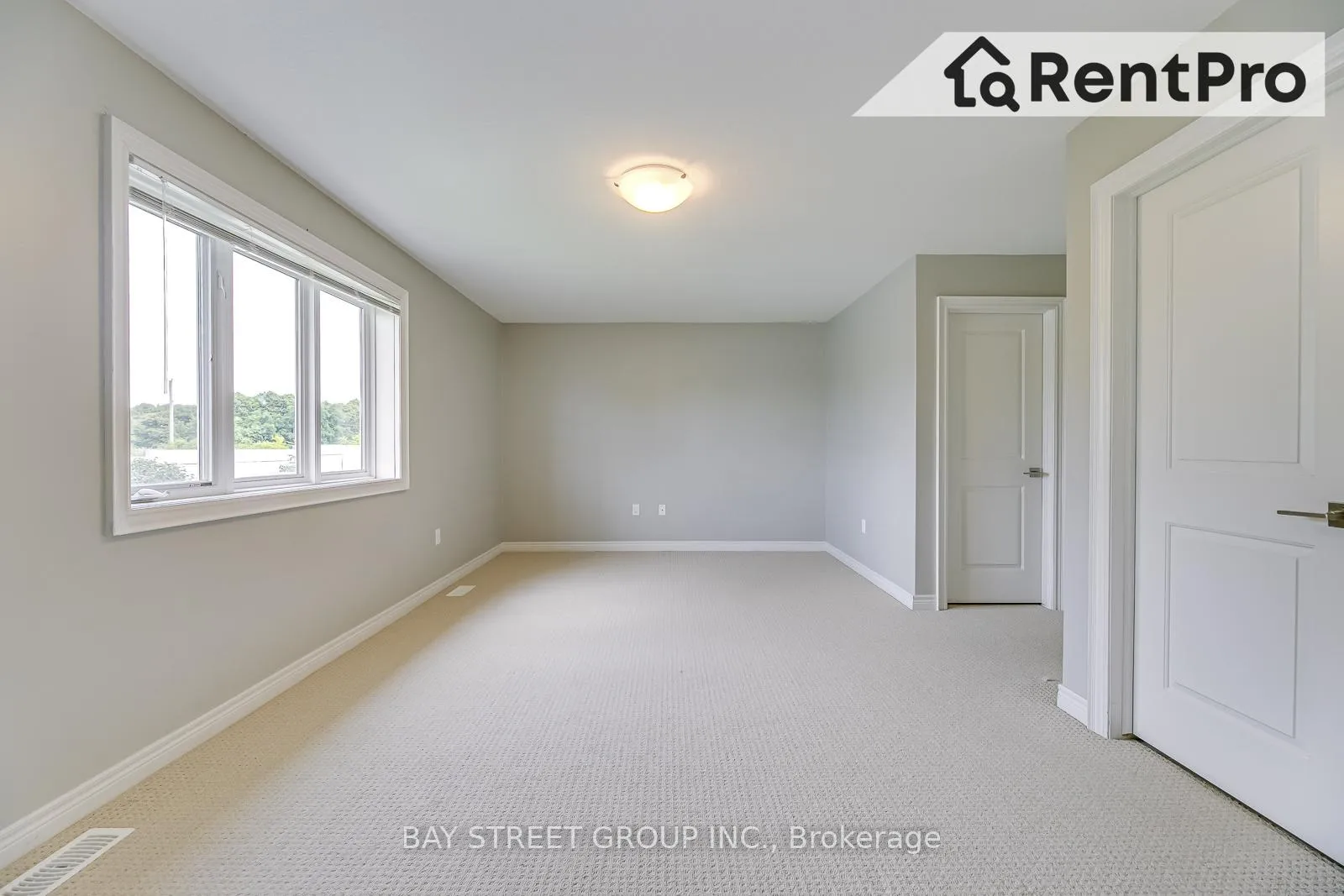 Photo 19 of 39 Sexton Crescent, Hamilton, Ancaster — HOMEH