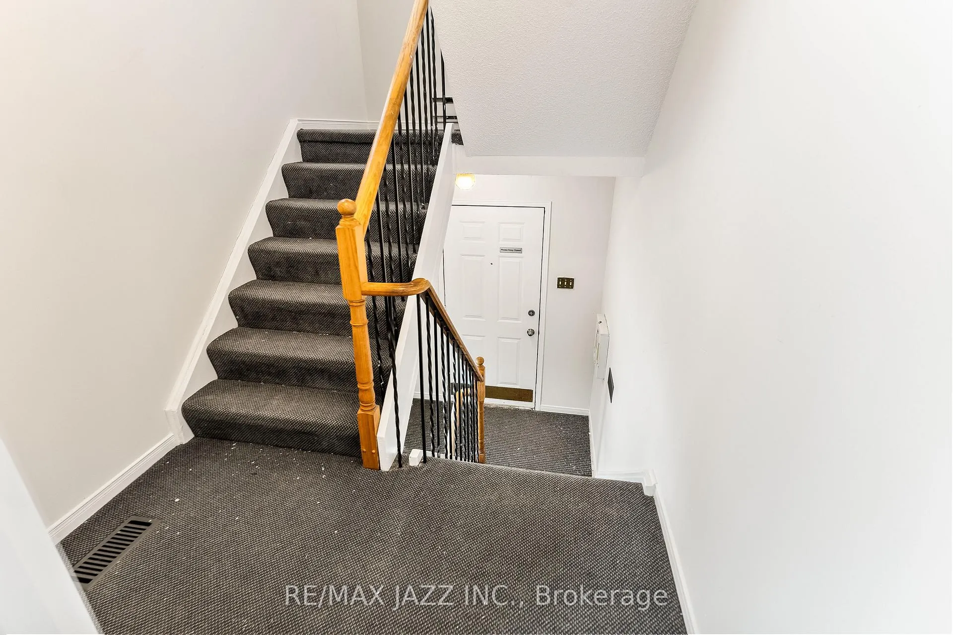 Photo 5 of Unit Unit 2, 1397 Ritson Road S, Oshawa, Lakeview — HOMEH