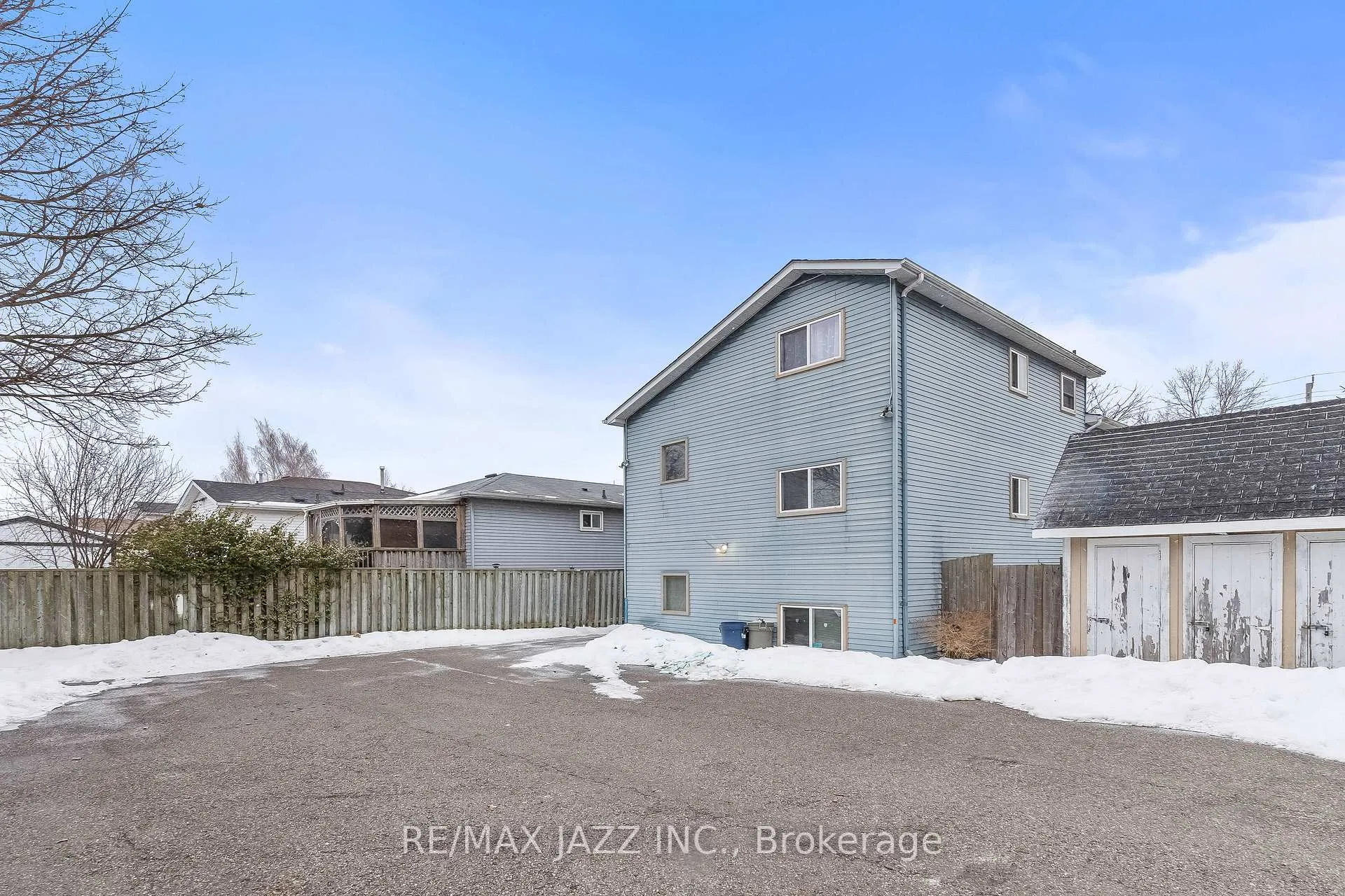 Photo 23 of Unit Unit 2, 1397 Ritson Road S, Oshawa, Lakeview — HOMEH