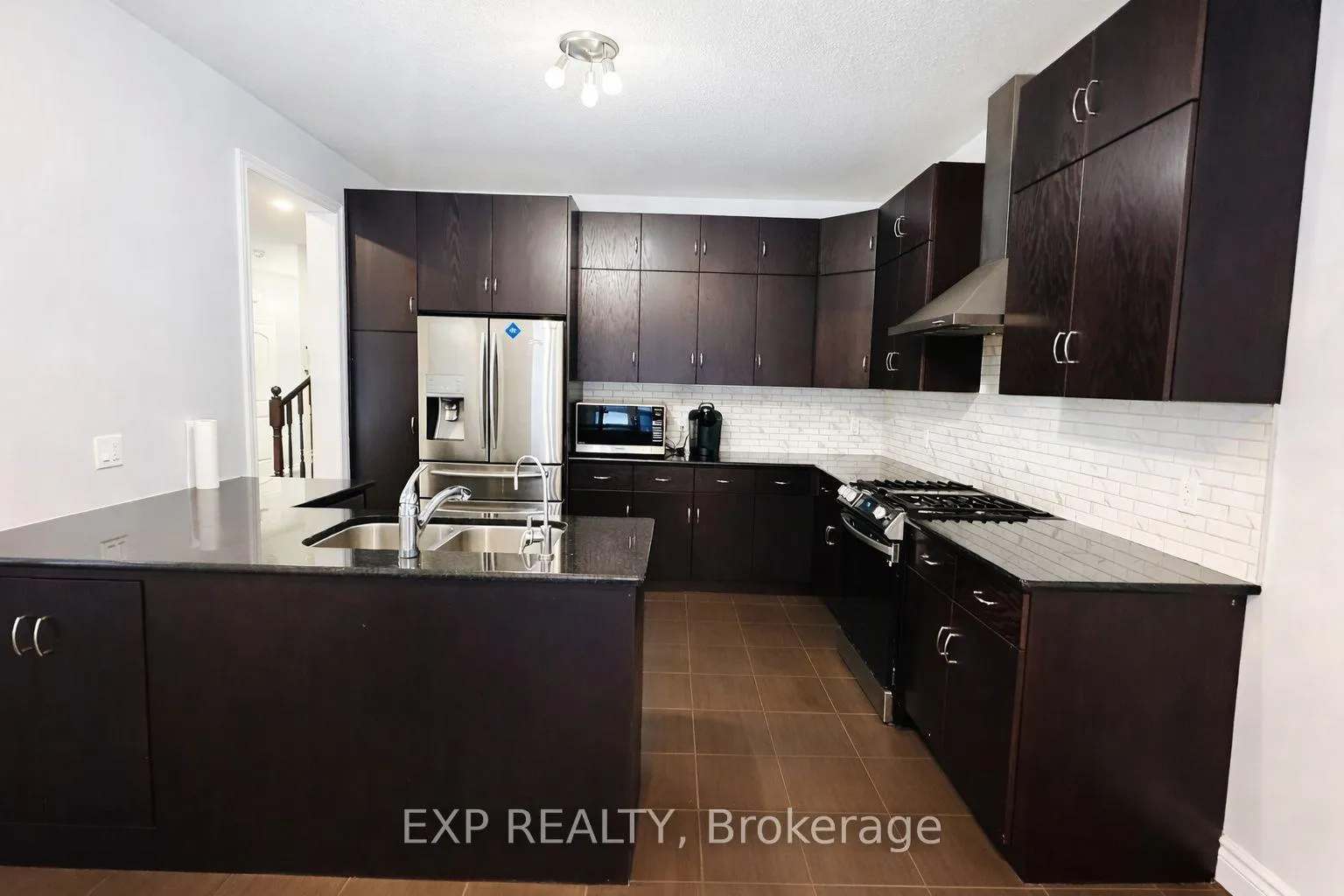 Photo 7 of Unit Upper, 127 Elmbank Trail, Kitchener — HOMEH