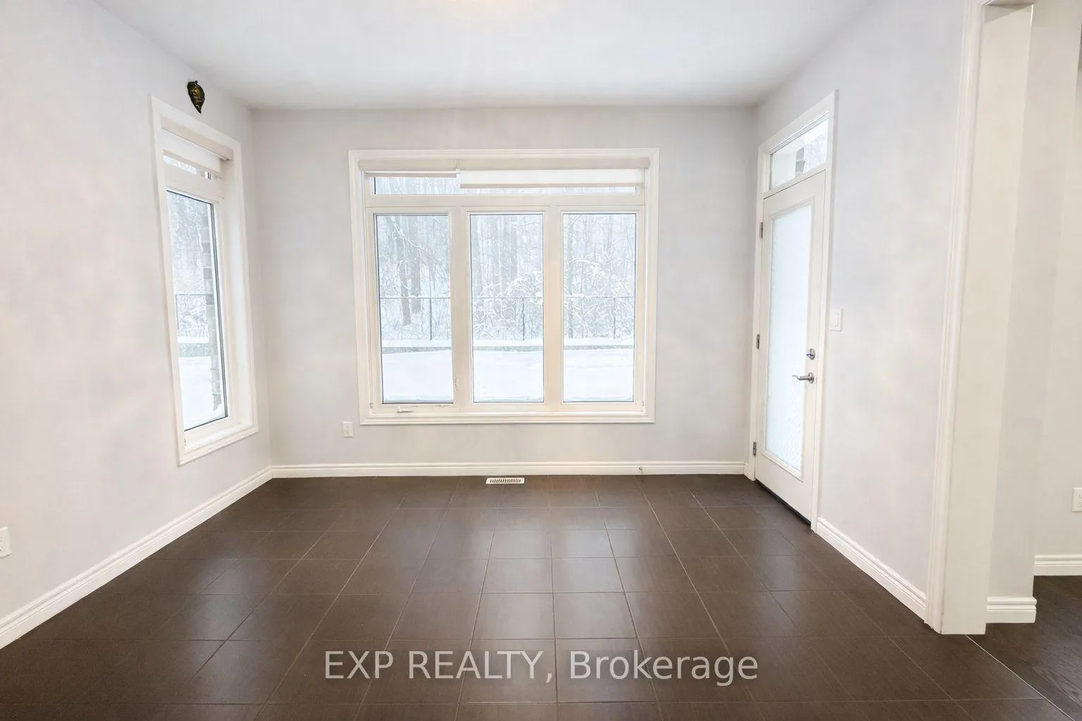 Photo 10 of Unit Upper, 127 Elmbank Trail, Kitchener — HOMEH