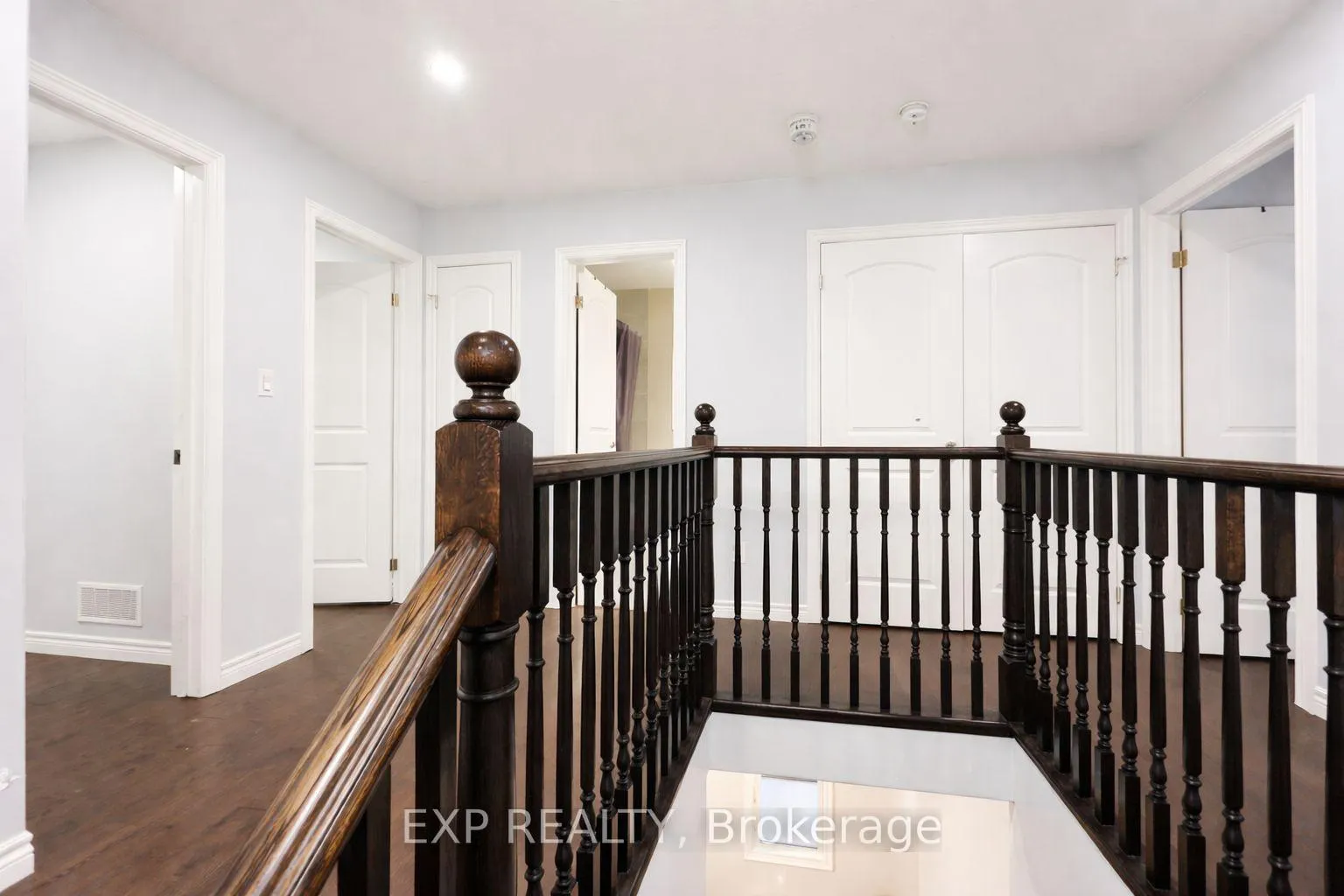 Photo 14 of Unit Upper, 127 Elmbank Trail, Kitchener — HOMEH