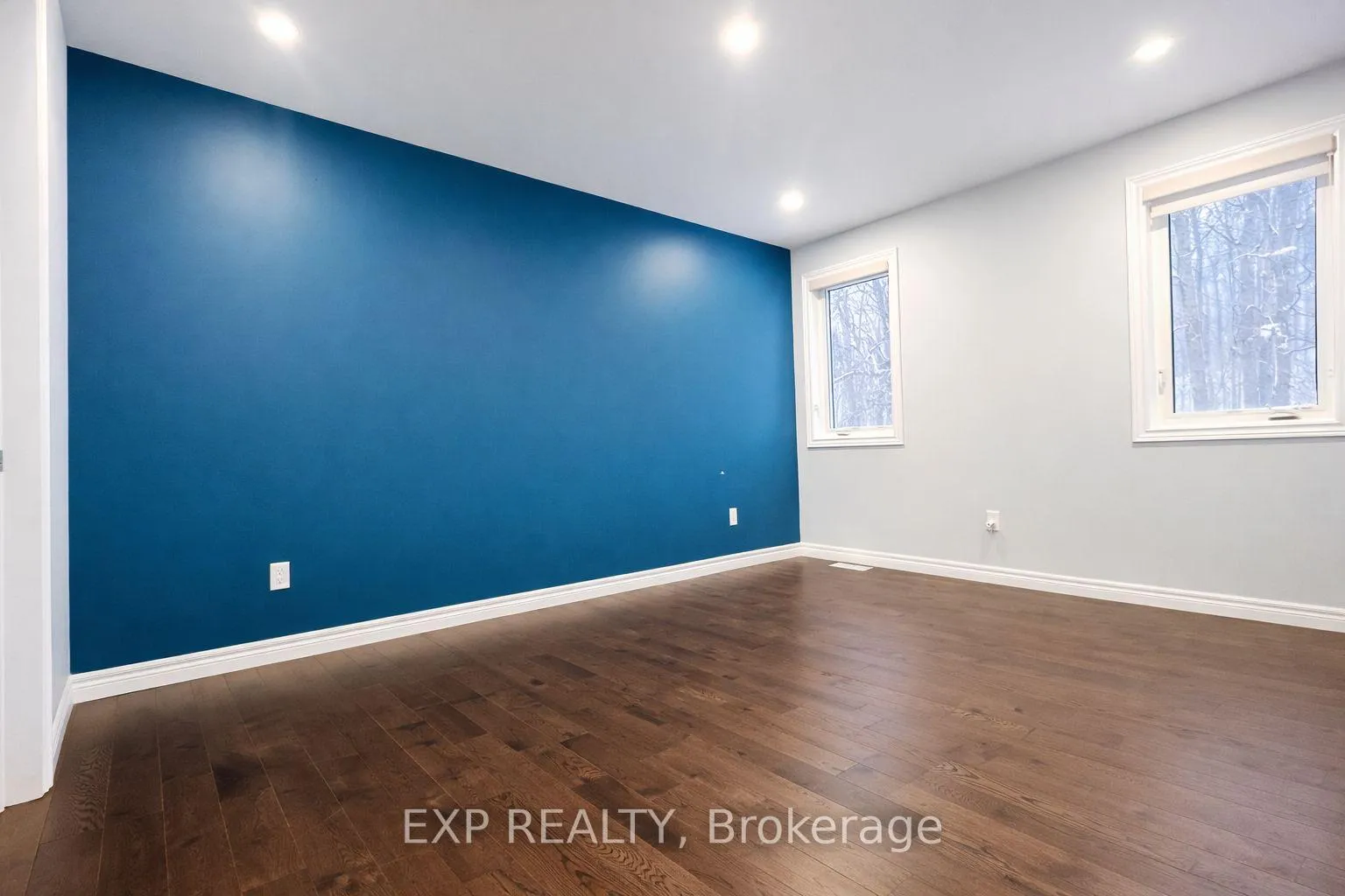 Photo 18 of Unit Upper, 127 Elmbank Trail, Kitchener — HOMEH