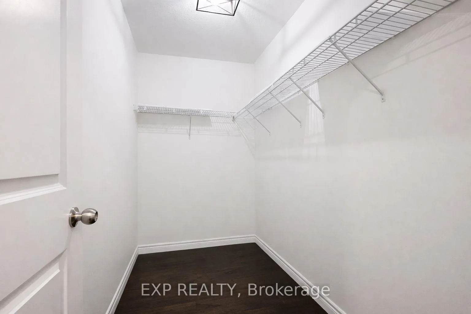 Photo 19 of Unit Upper, 127 Elmbank Trail, Kitchener — HOMEH