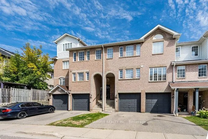 Photo 2 of 65 Spadina Road, Brampton, Brampton West — HOMEH