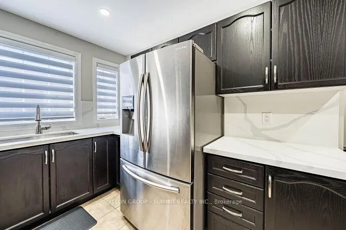 Photo 9 of 65 Spadina Road, Brampton, Brampton West — HOMEH