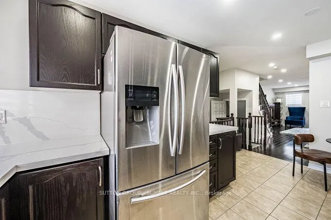 Photo 12 of 65 Spadina Road, Brampton, Brampton West — HOMEH