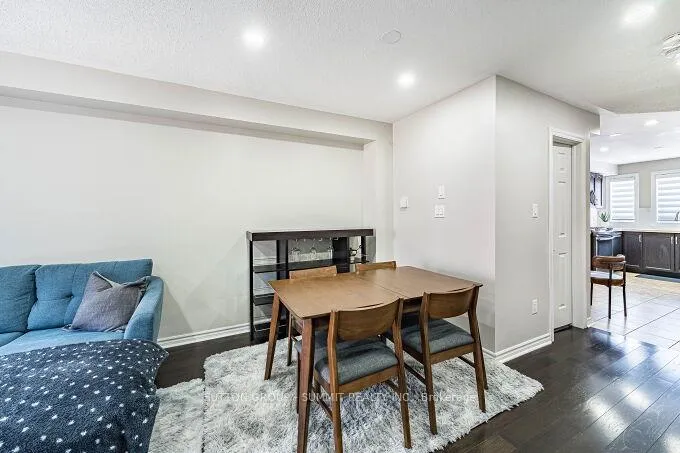 Photo 15 of 65 Spadina Road, Brampton, Brampton West — HOMEH