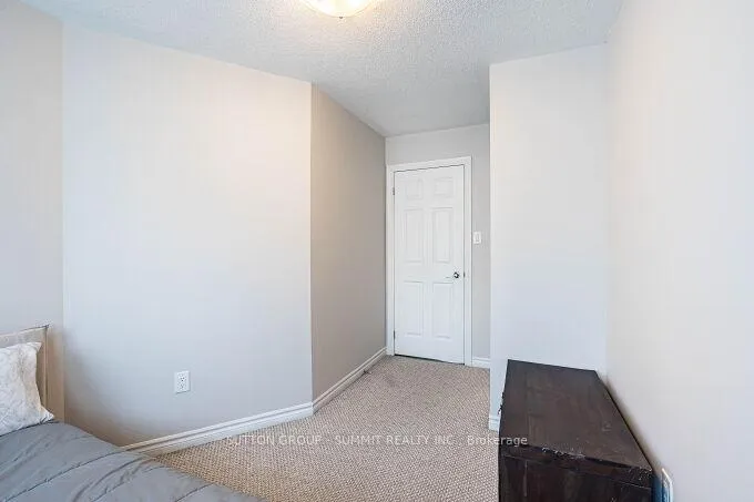 Photo 38 of 65 Spadina Road, Brampton, Brampton West — HOMEH