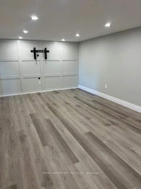Photo 3 of Unit Lower, 41 Broker Drive, Hamilton, Huntington — HOMEH
