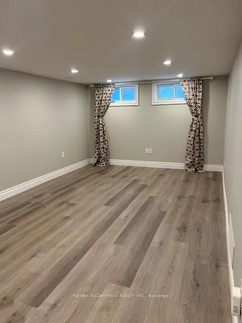 Photo 4 of Unit Lower, 41 Broker Drive, Hamilton, Huntington — HOMEH