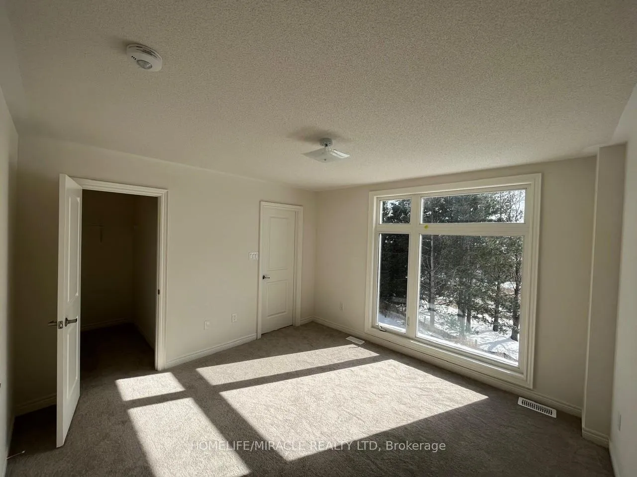 Photo 9 of 10 Queenpost Drive, Brampton, Credit Valley — HOMEH