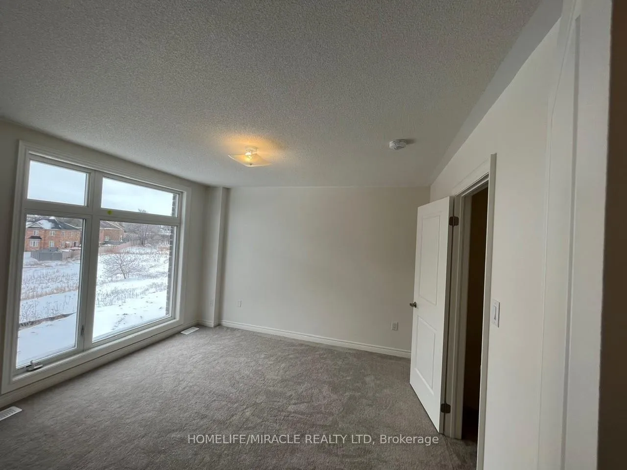 Photo 10 of 10 Queenpost Drive, Brampton, Credit Valley — HOMEH
