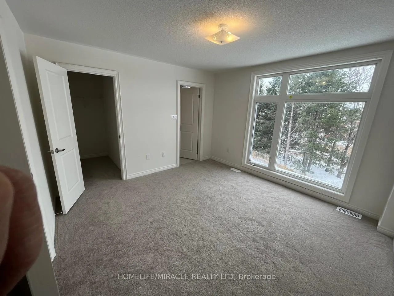 Photo 13 of 10 Queenpost Drive, Brampton, Credit Valley — HOMEH