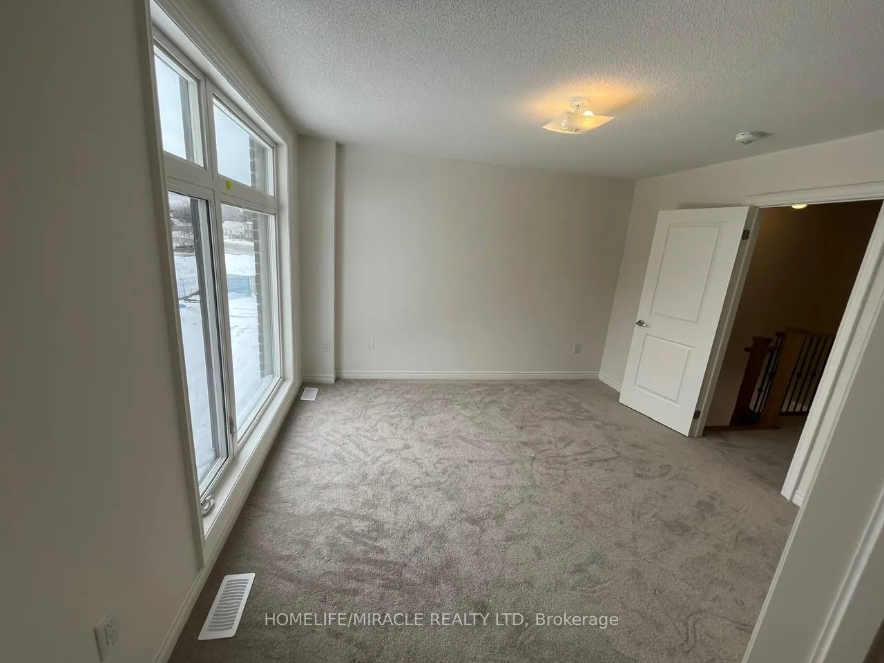 Photo 22 of 10 Queenpost Drive, Brampton, Credit Valley — HOMEH