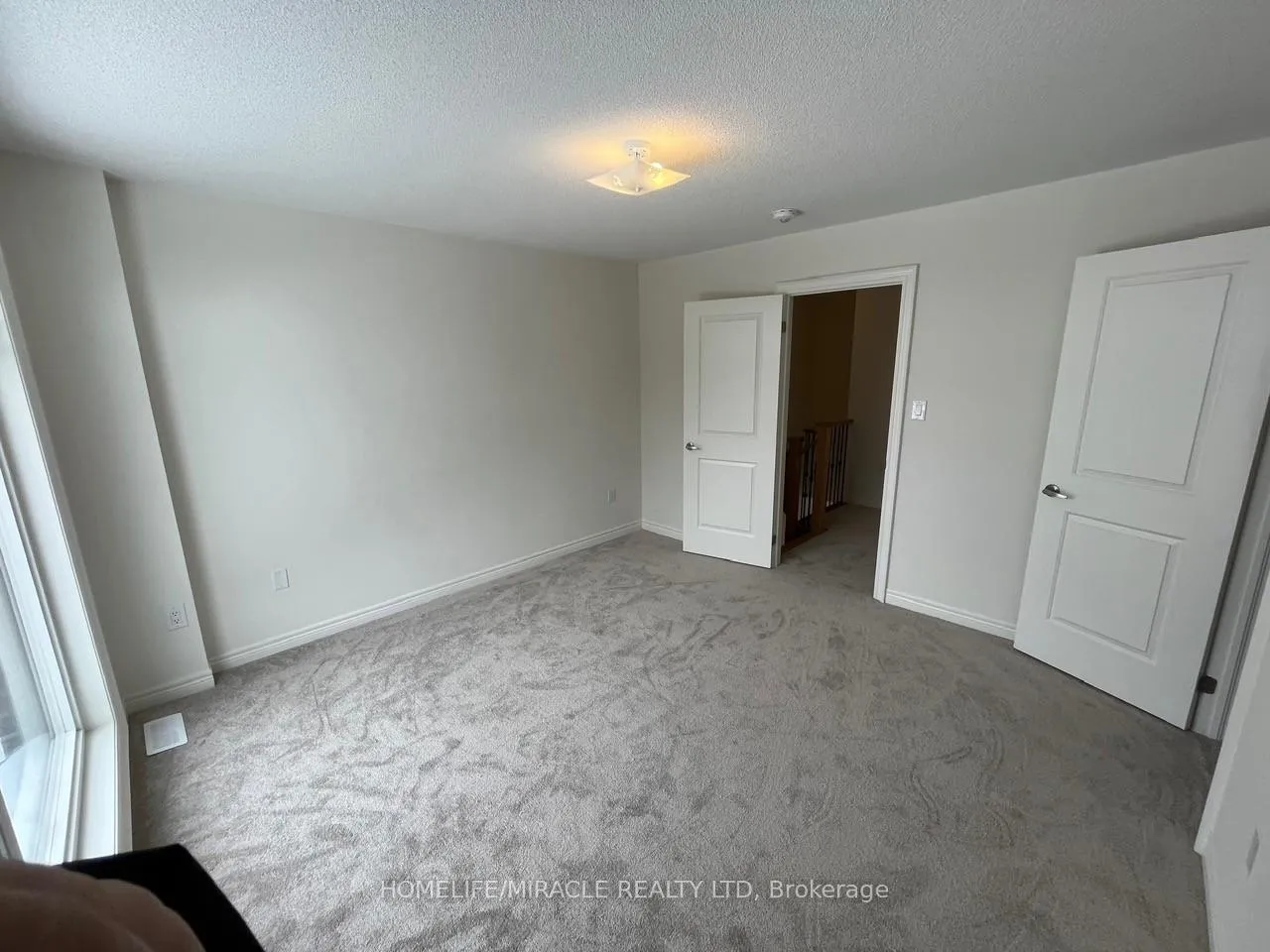 Photo 23 of 10 Queenpost Drive, Brampton, Credit Valley — HOMEH