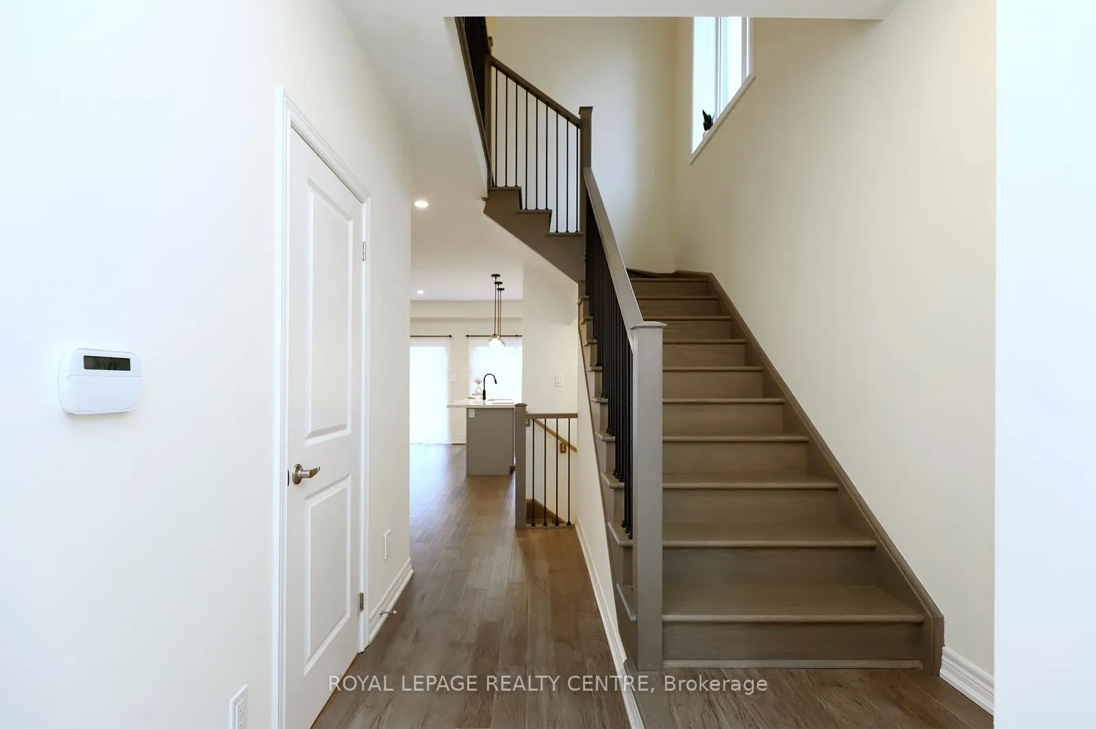 Photo 5 of 64 Genoa Drive, Hamilton, Ryckmans — HOMEH