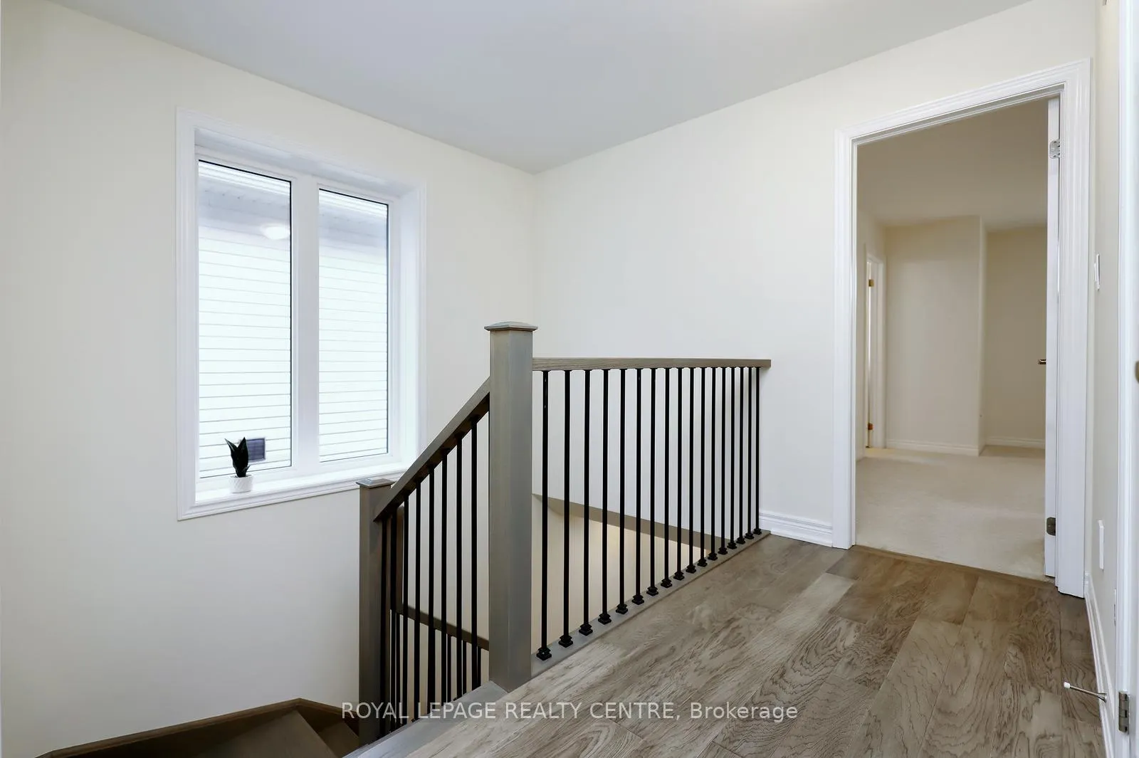 Photo 19 of 64 Genoa Drive, Hamilton, Ryckmans — HOMEH
