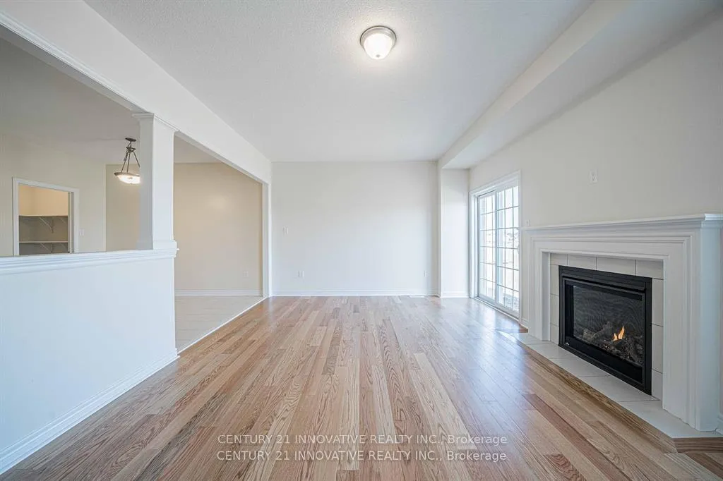 Photo 6 of 5 Jevons Drive W, Ajax, South East — HOMEH