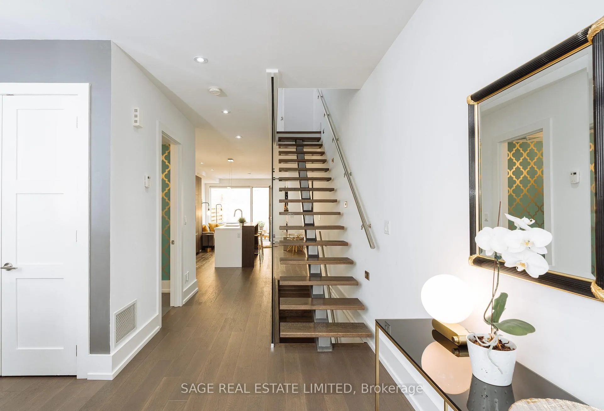 Photo 8 of 3 Sylvan Avenue, Toronto, Dufferin Grove — HOMEH