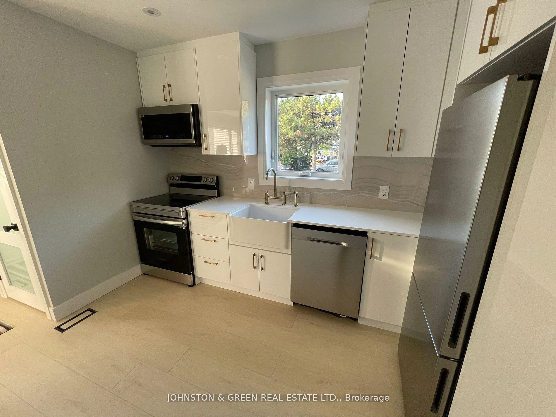Photo 4 of 93 Denvale Road, Toronto, O'Connor-Parkview — HOMEH