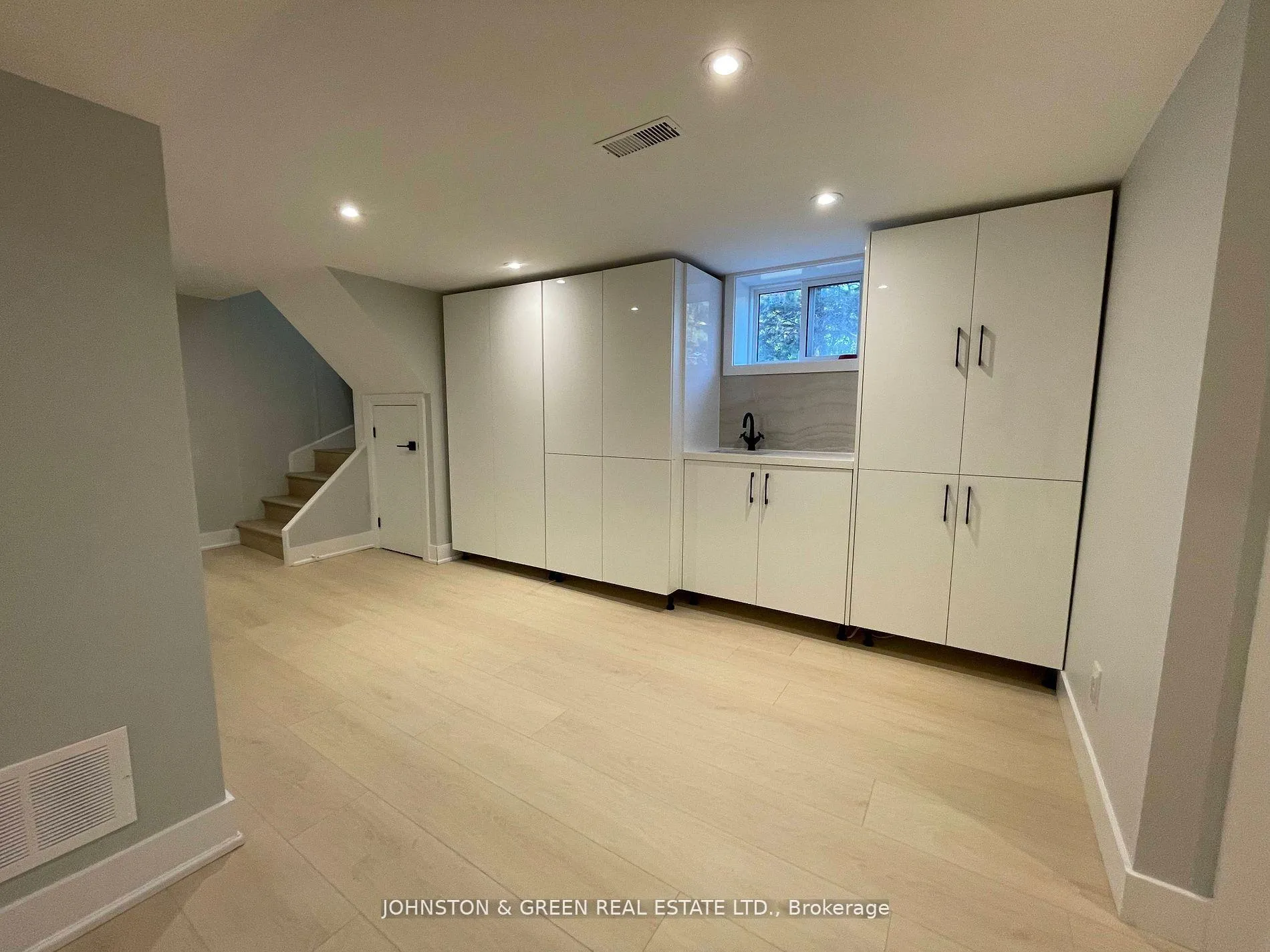 Photo 10 of 93 Denvale Road, Toronto, O'Connor-Parkview — HOMEH