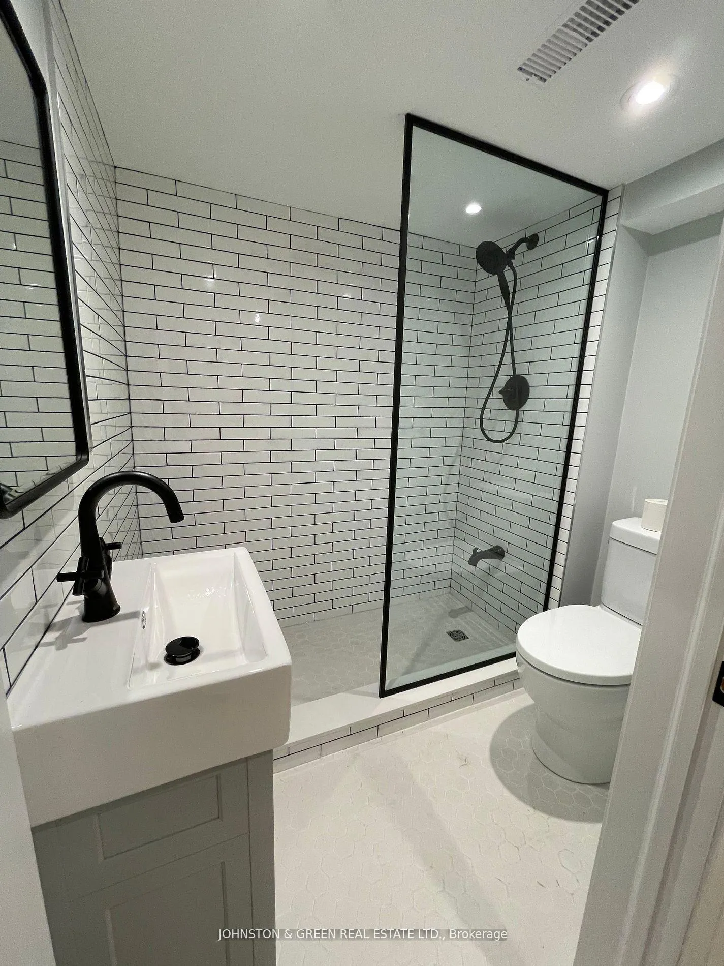 Photo 13 of 93 Denvale Road, Toronto, O'Connor-Parkview — HOMEH