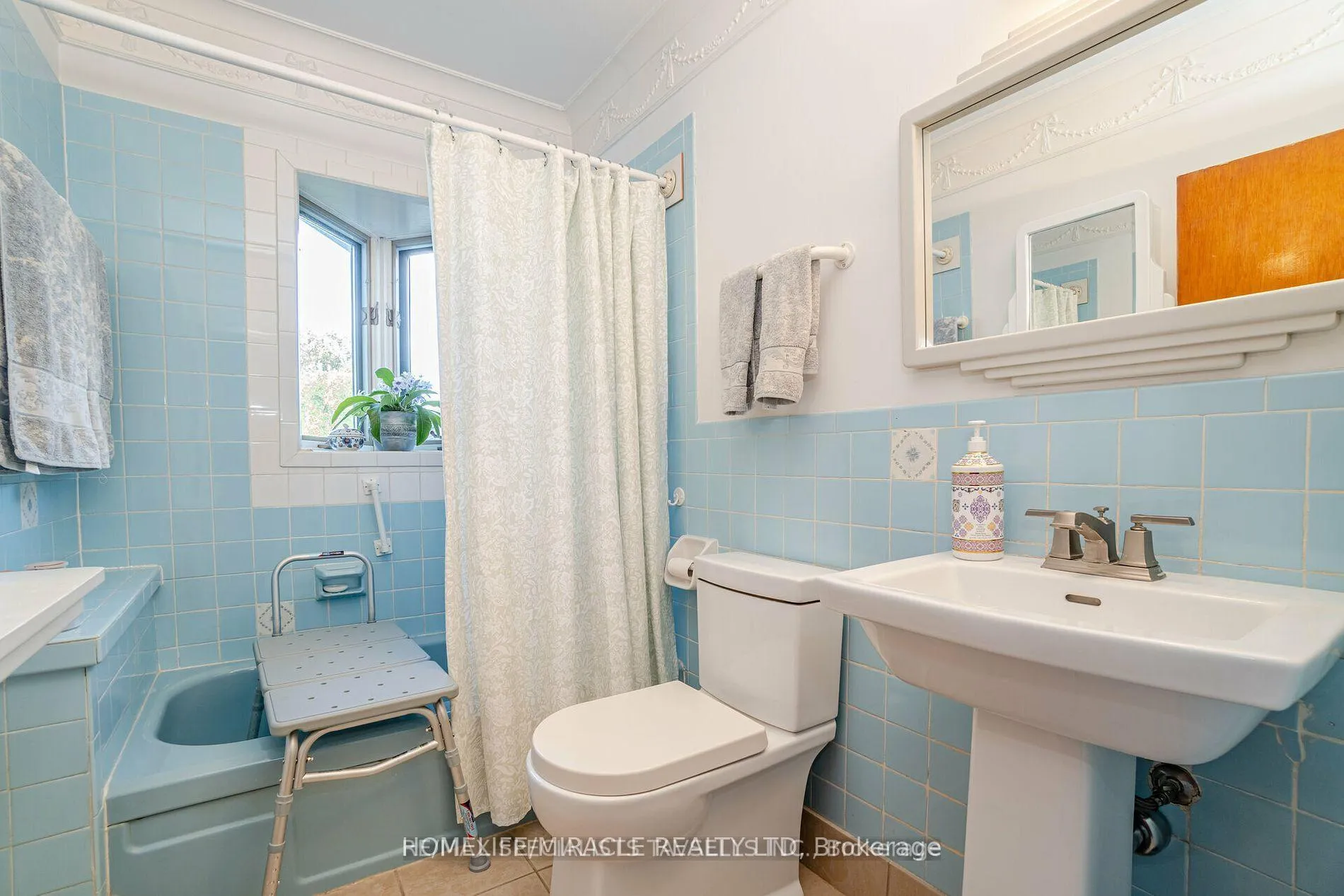 Photo 10 of 19150 Hurontario Street, Caledon, Rural Caledon — HOMEH