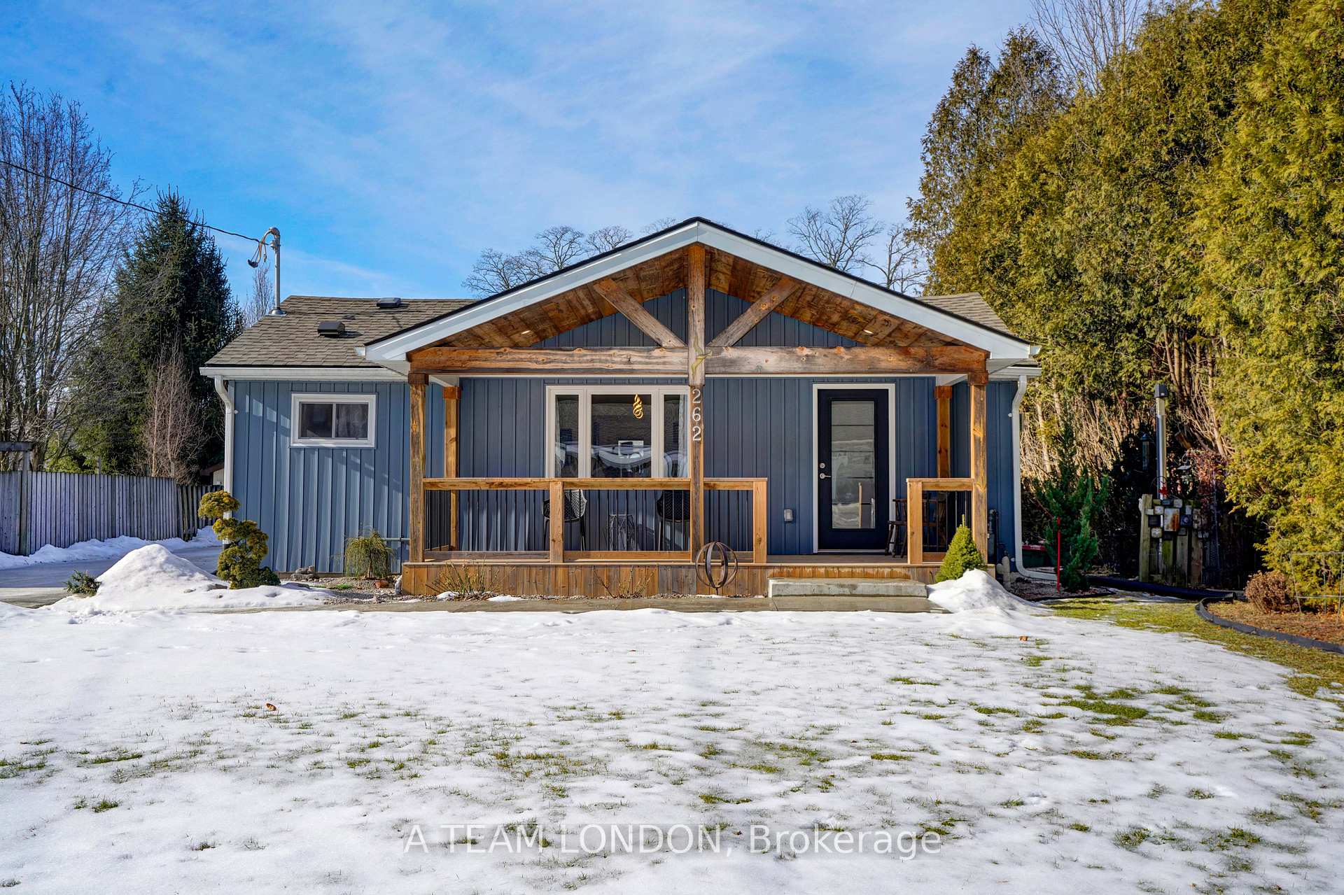 Photo 2 of 262 Frances Street, Central Elgin, Rural Central Elgin — HOMEH