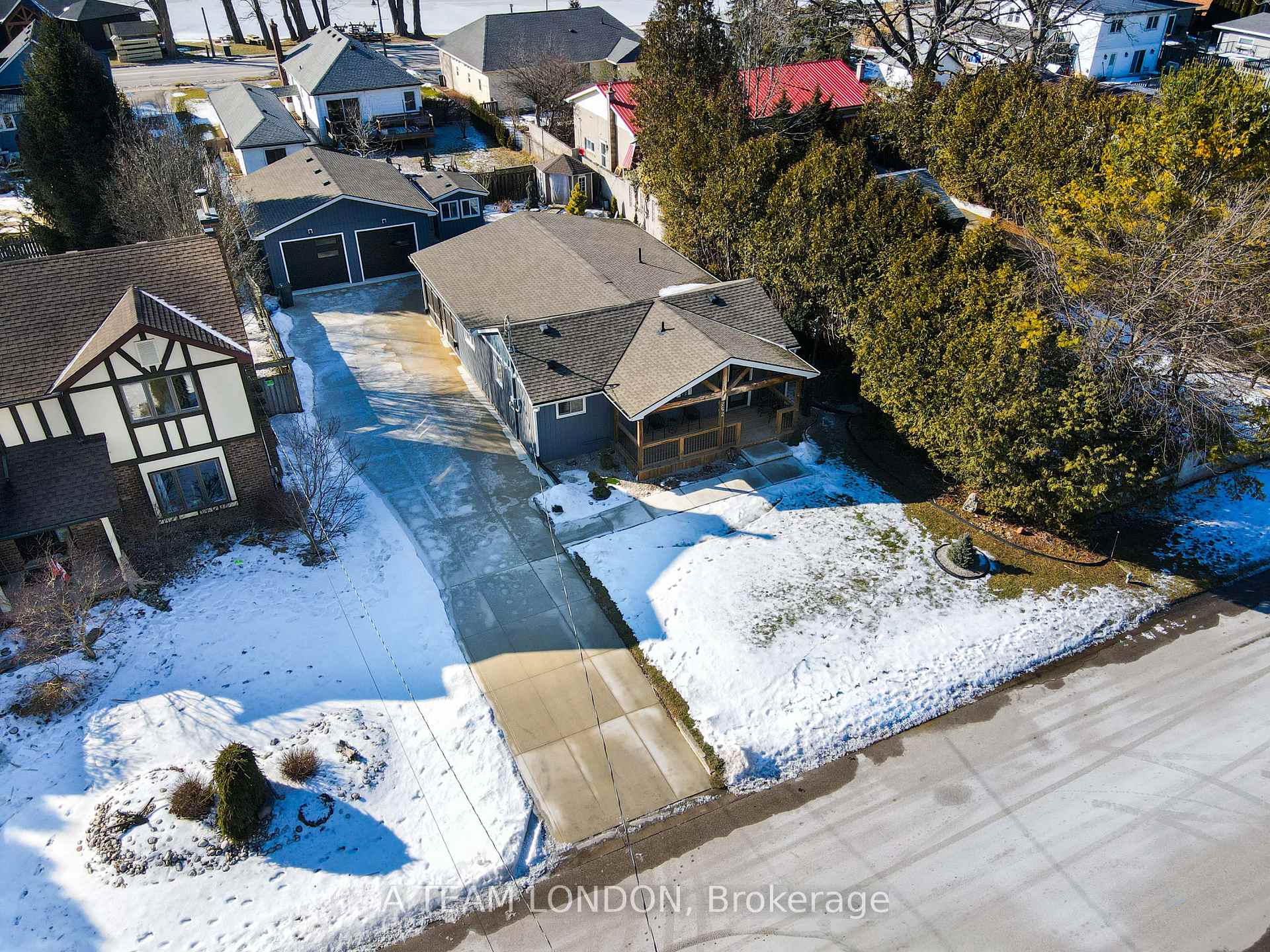 Photo 3 of 262 Frances Street, Central Elgin, Rural Central Elgin — HOMEH
