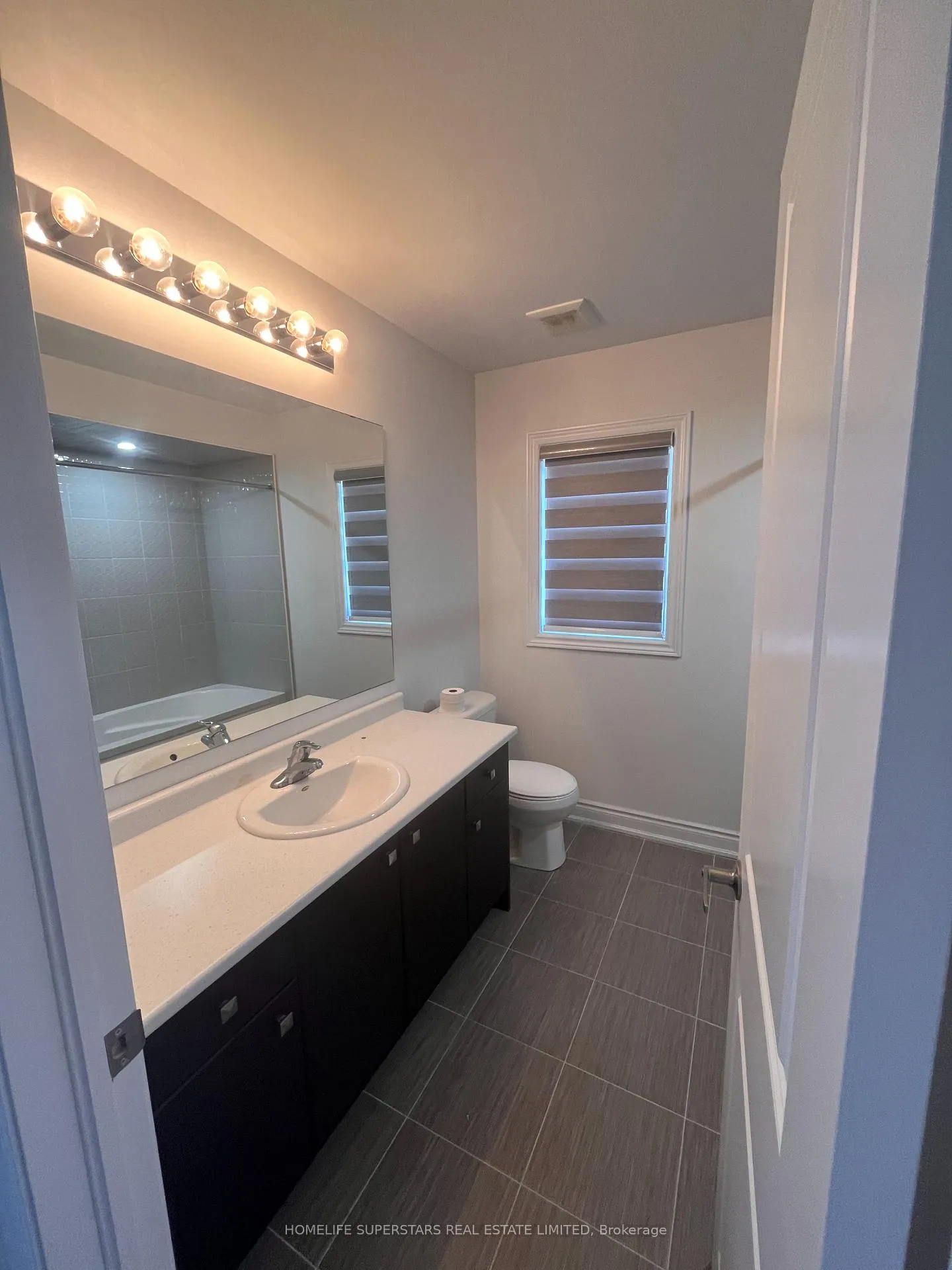 Photo 8 of 47 Union Boulevard, Wasaga Beach — HOMEH