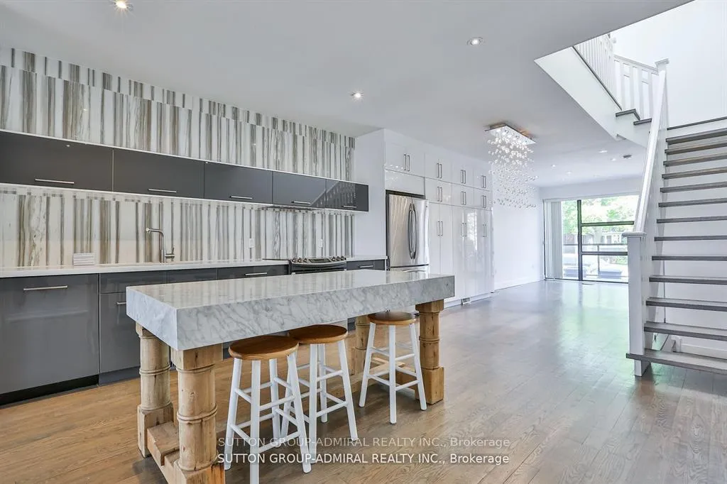 Photo 12 of 169 Woburn Avenue, Toronto, Lawrence Park North — HOMEH