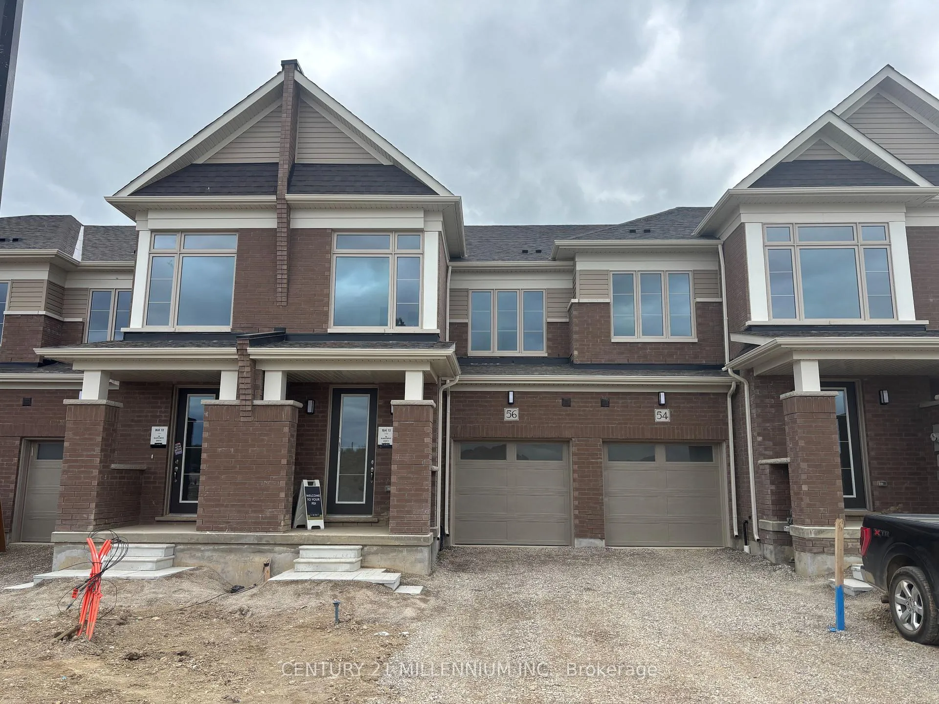 Photo 2 of 56 Blain Drive, Hamilton, Binbrook — HOMEH