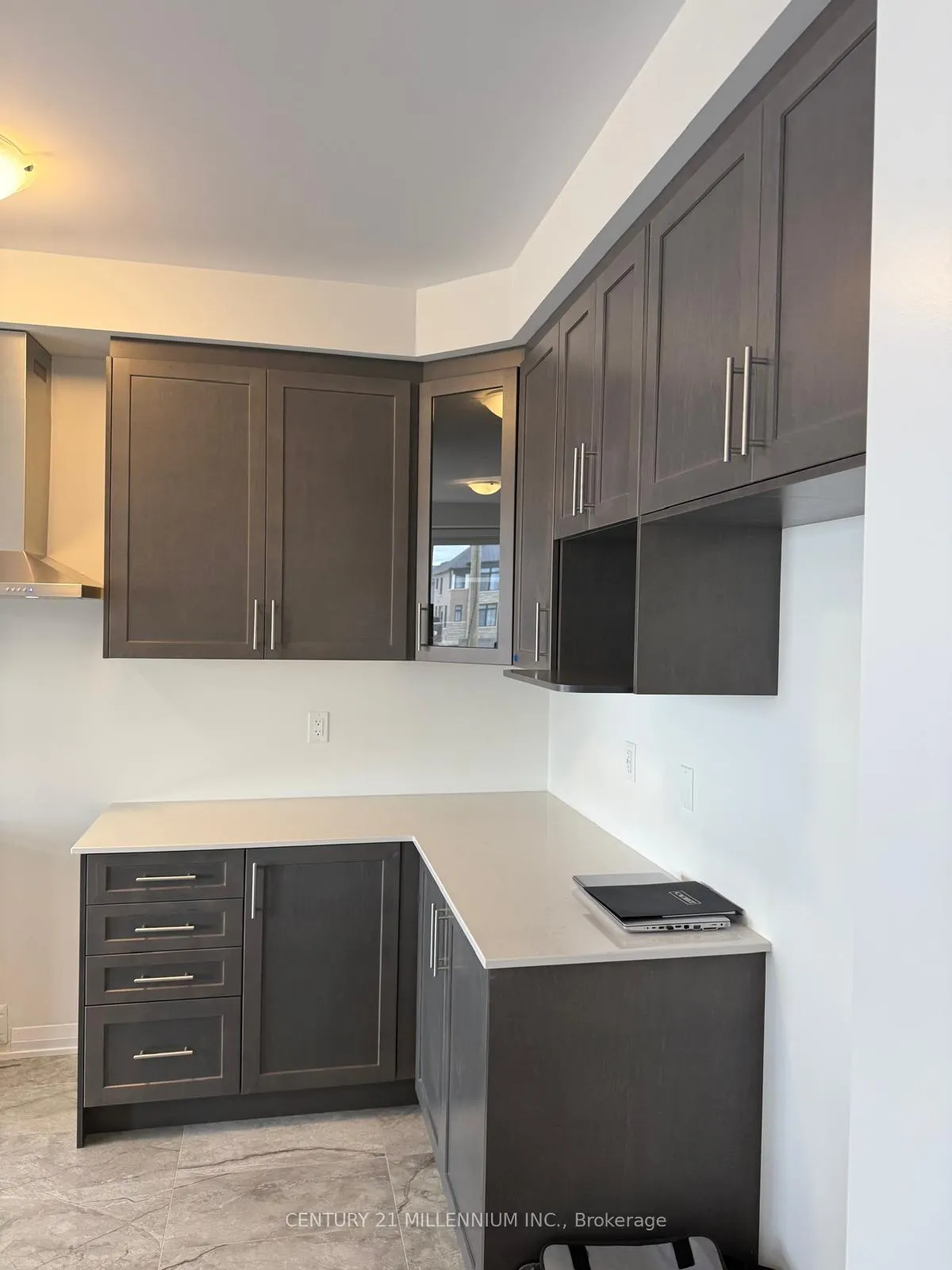 Photo 11 of 56 Blain Drive, Hamilton, Binbrook — HOMEH