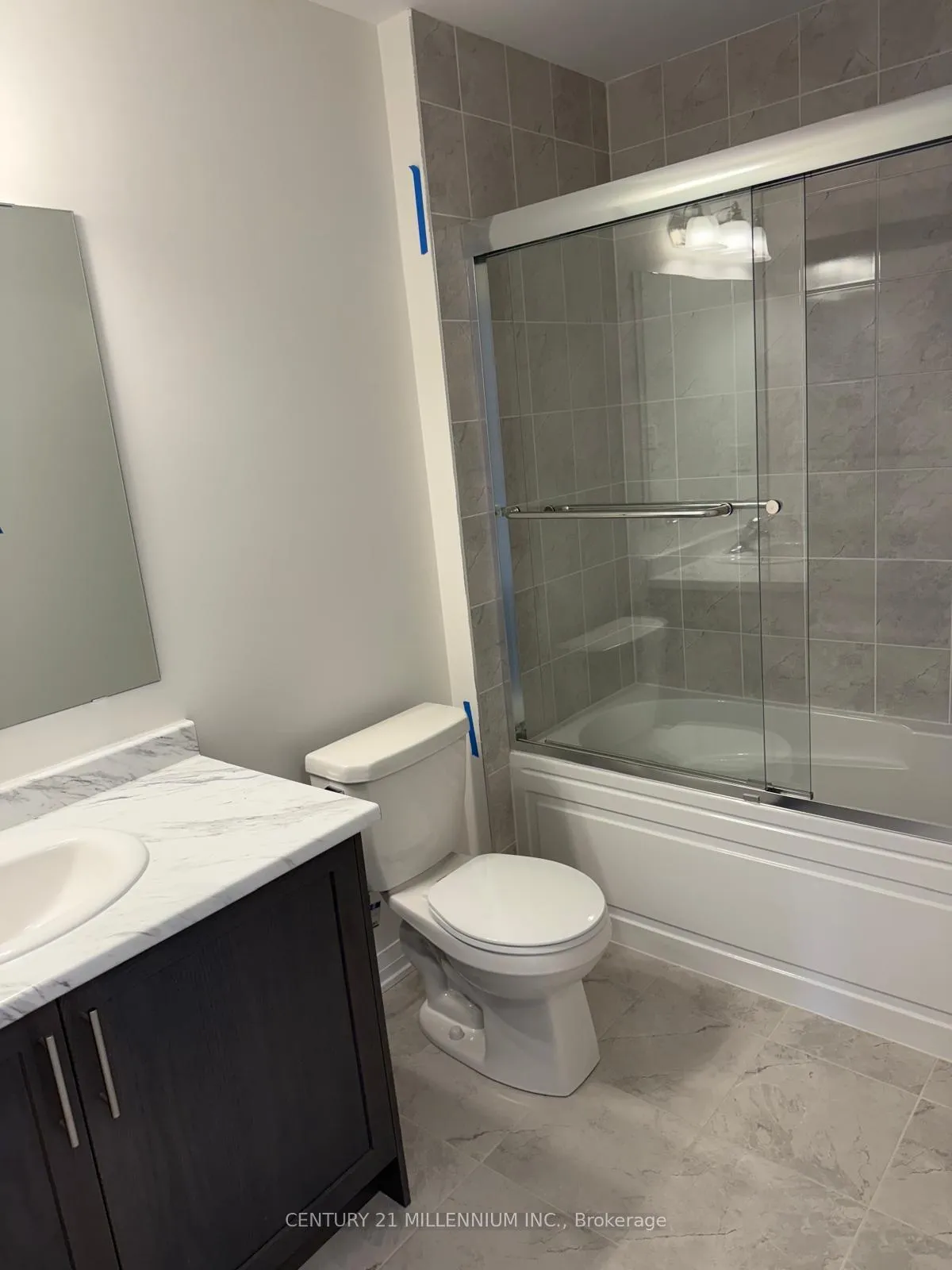 Photo 21 of 56 Blain Drive, Hamilton, Binbrook — HOMEH