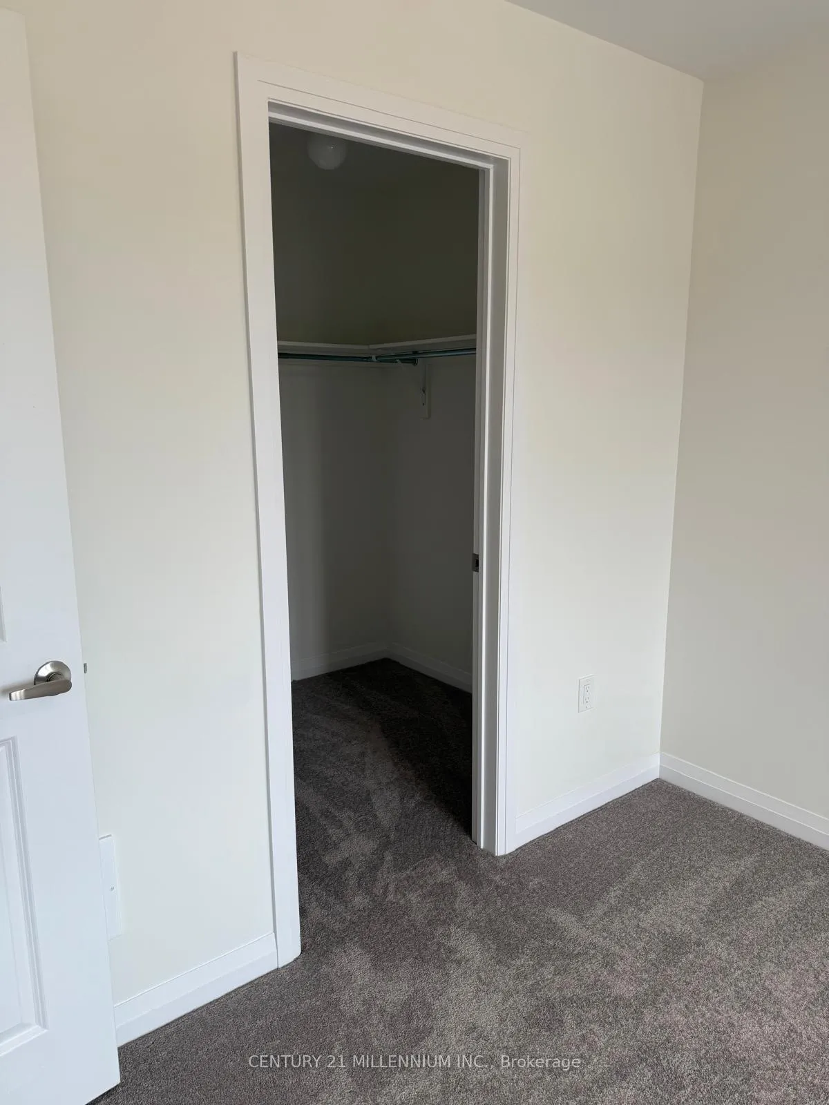 Photo 32 of 56 Blain Drive, Hamilton, Binbrook — HOMEH