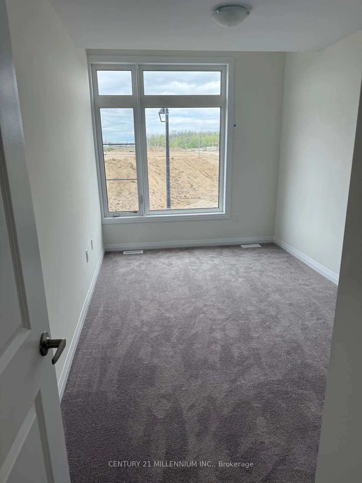 Photo 33 of 56 Blain Drive, Hamilton, Binbrook — HOMEH