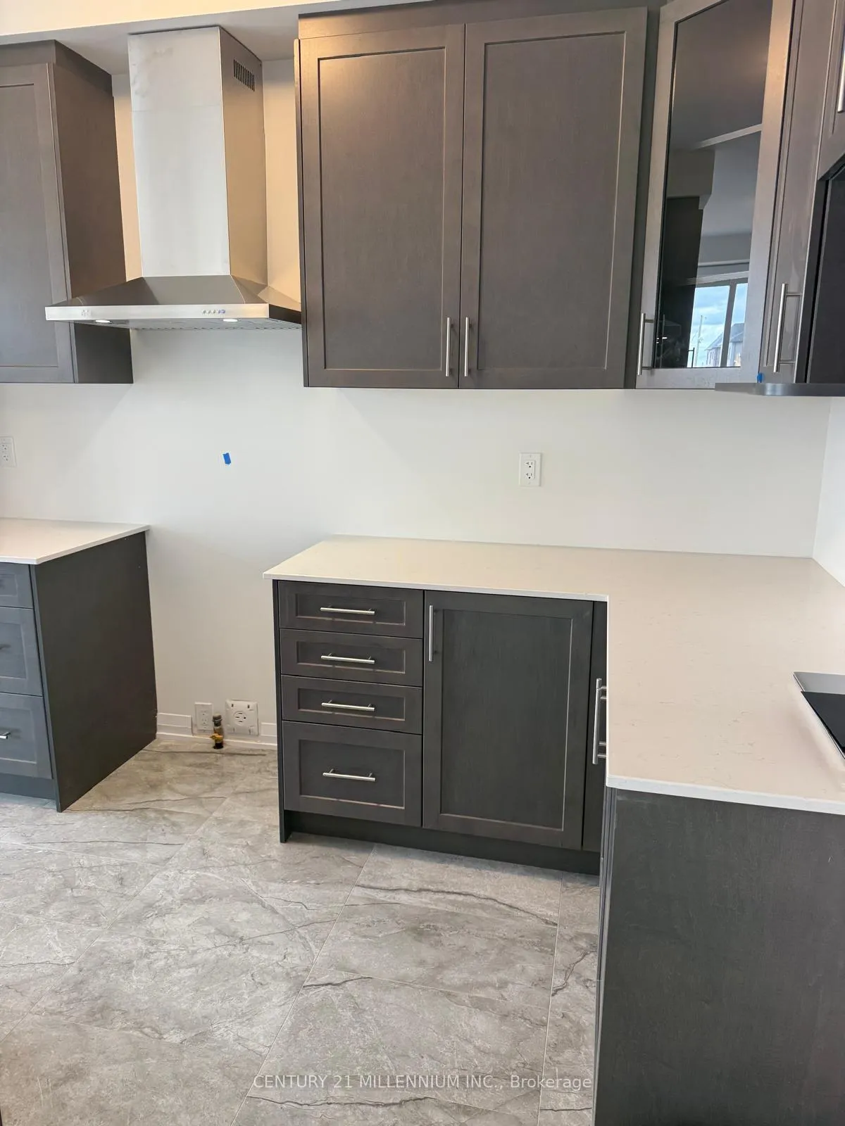 Photo 43 of 56 Blain Drive, Hamilton, Binbrook — HOMEH