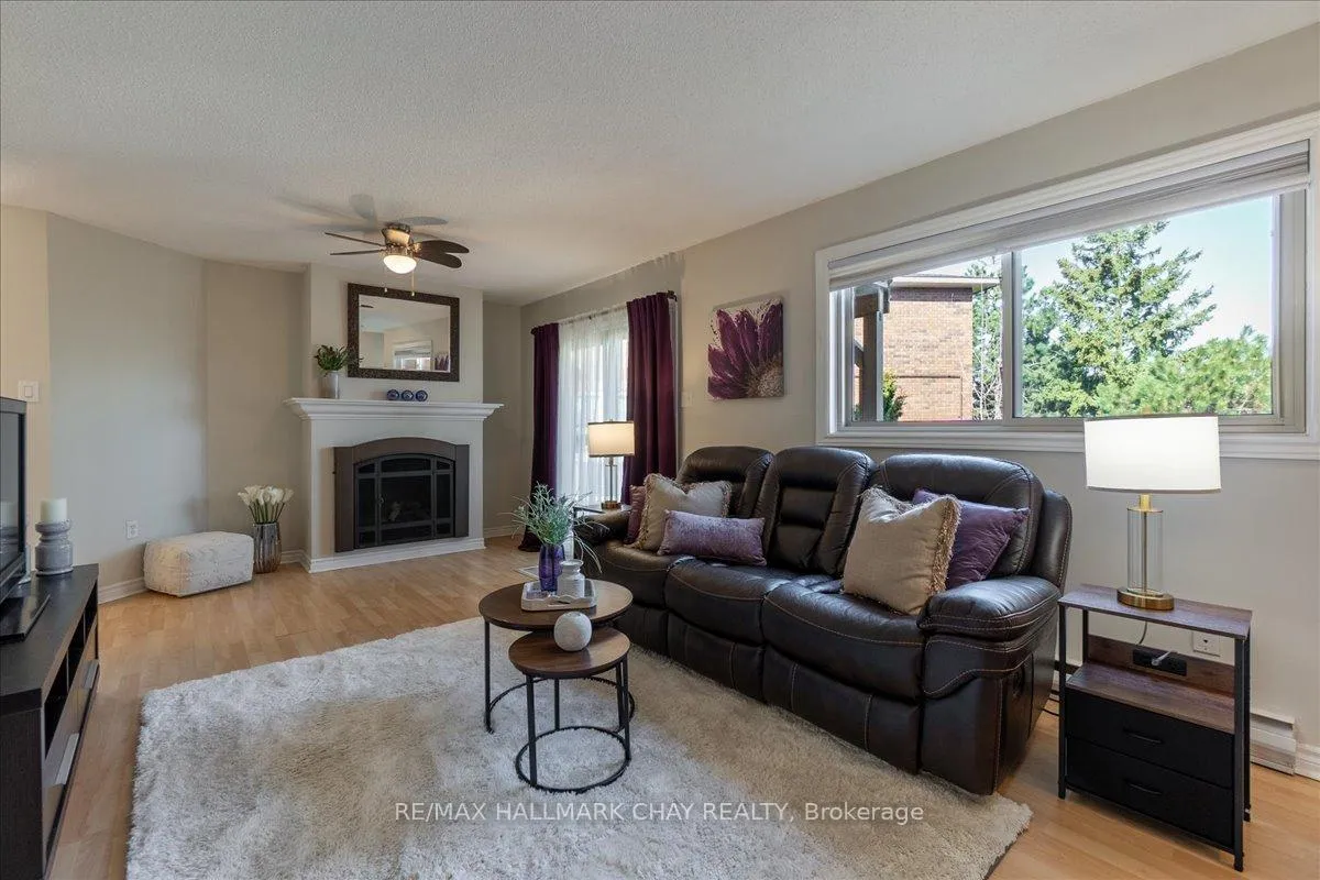Photo 13 of Unit 2, 50 Loggers Run, Barrie, Ardagh — HOMEH