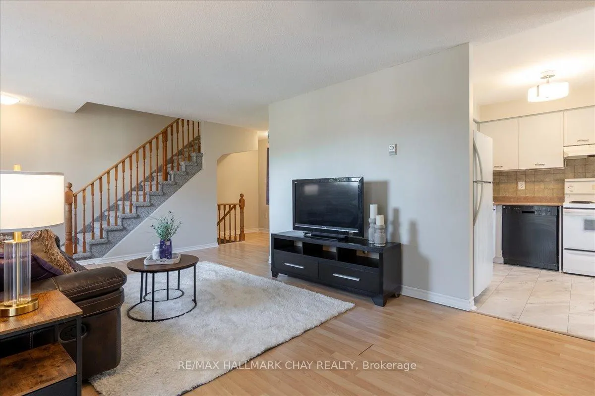 Photo 18 of Unit 2, 50 Loggers Run, Barrie, Ardagh — HOMEH