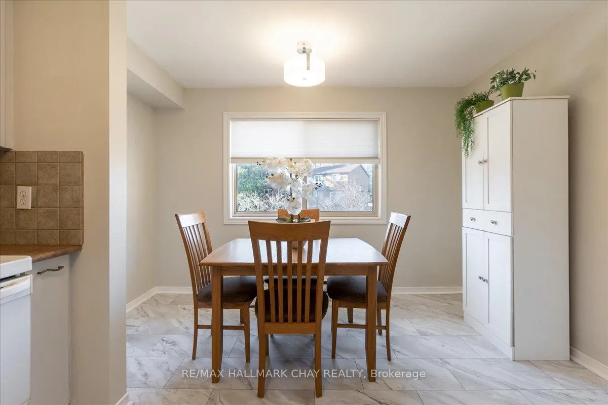 Photo 22 of Unit 2, 50 Loggers Run, Barrie, Ardagh — HOMEH