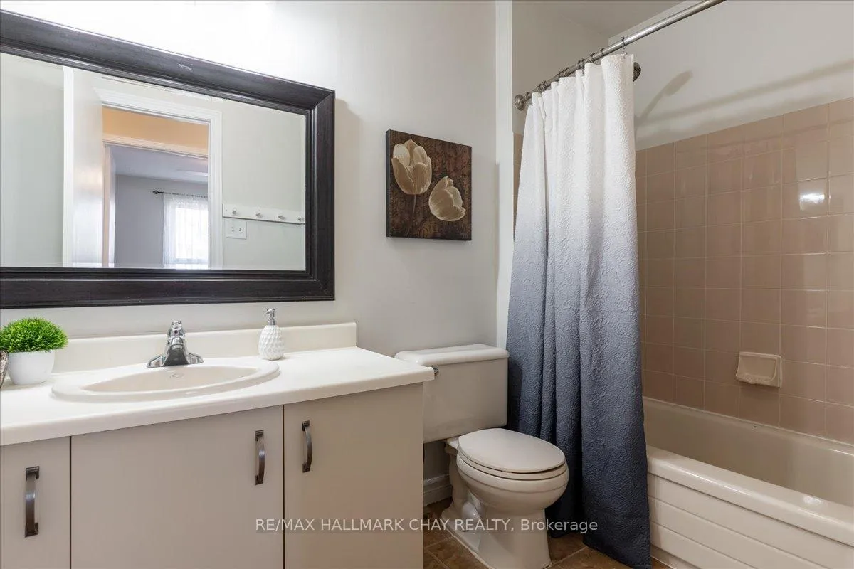 Photo 36 of Unit 2, 50 Loggers Run, Barrie, Ardagh — HOMEH