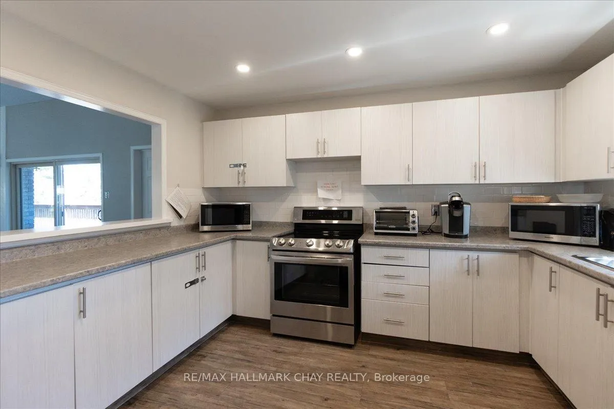 Photo 49 of Unit 2, 50 Loggers Run, Barrie, Ardagh — HOMEH