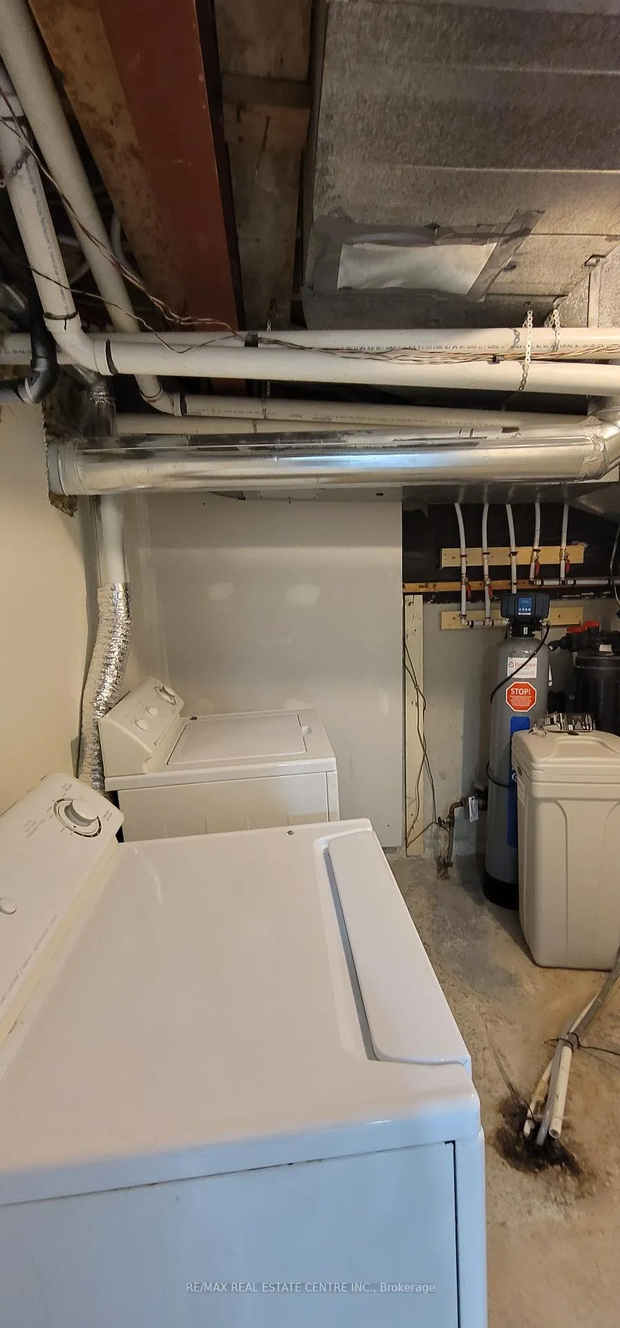 Photo 10 of Unit Basement, 26 Nottawasaga Crescent, Brampton, Heart Lake West — HOMEH
