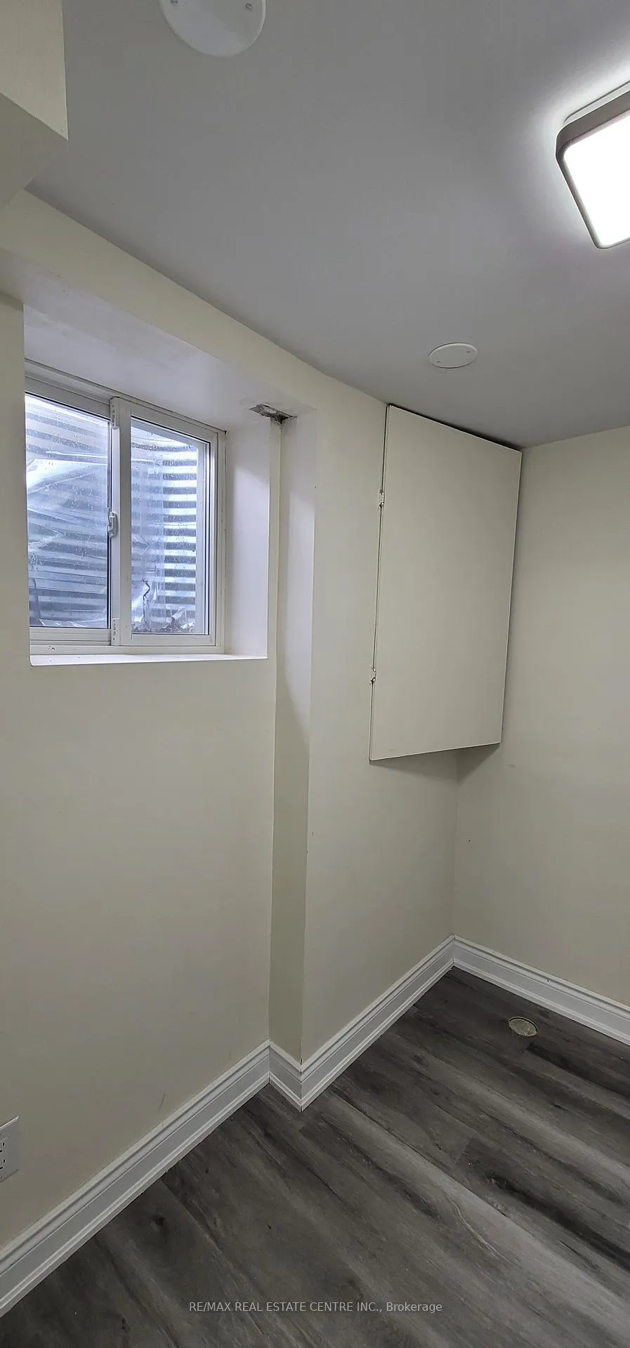 Photo 11 of Unit Basement, 26 Nottawasaga Crescent, Brampton, Heart Lake West — HOMEH
