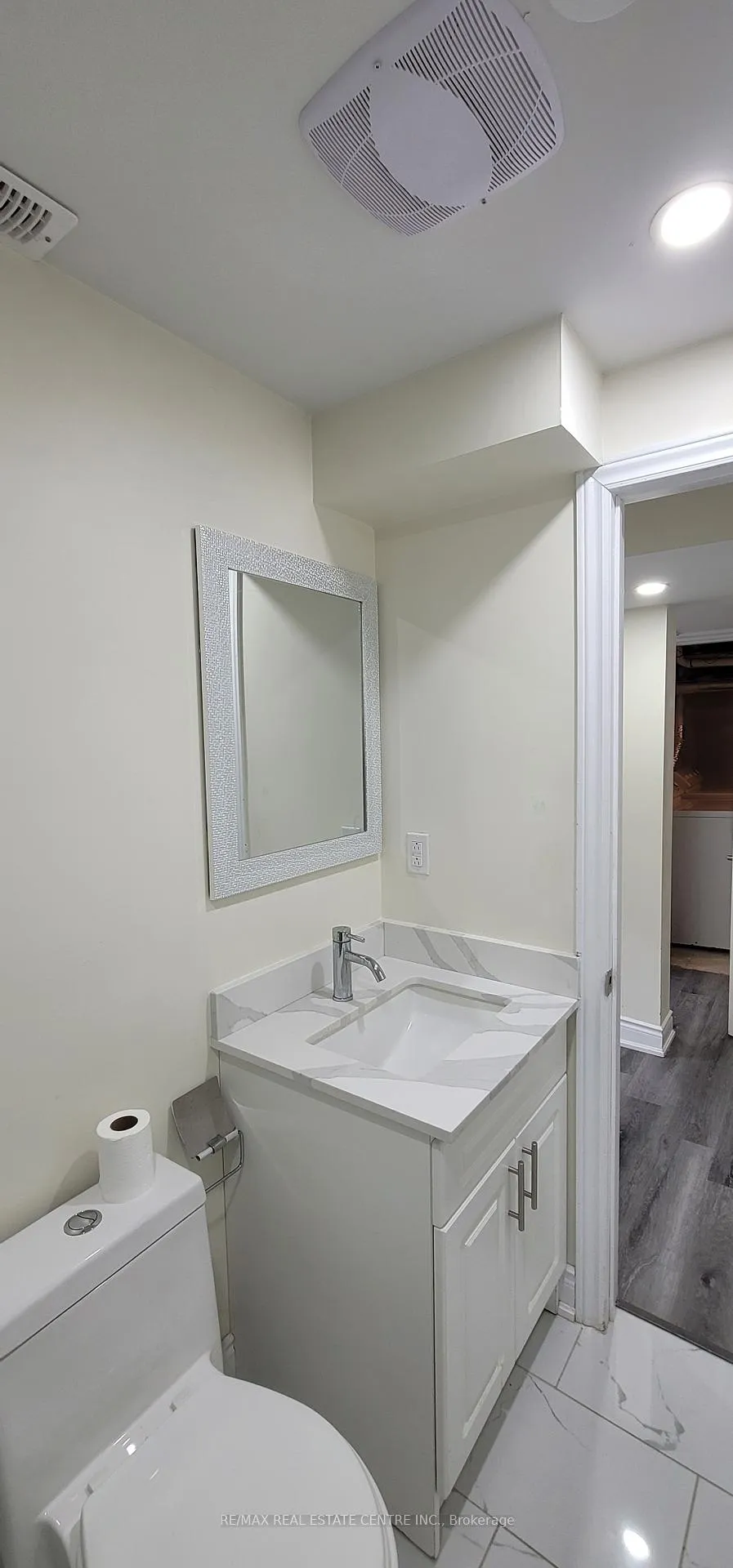 Photo 17 of Unit Basement, 26 Nottawasaga Crescent, Brampton, Heart Lake West — HOMEH