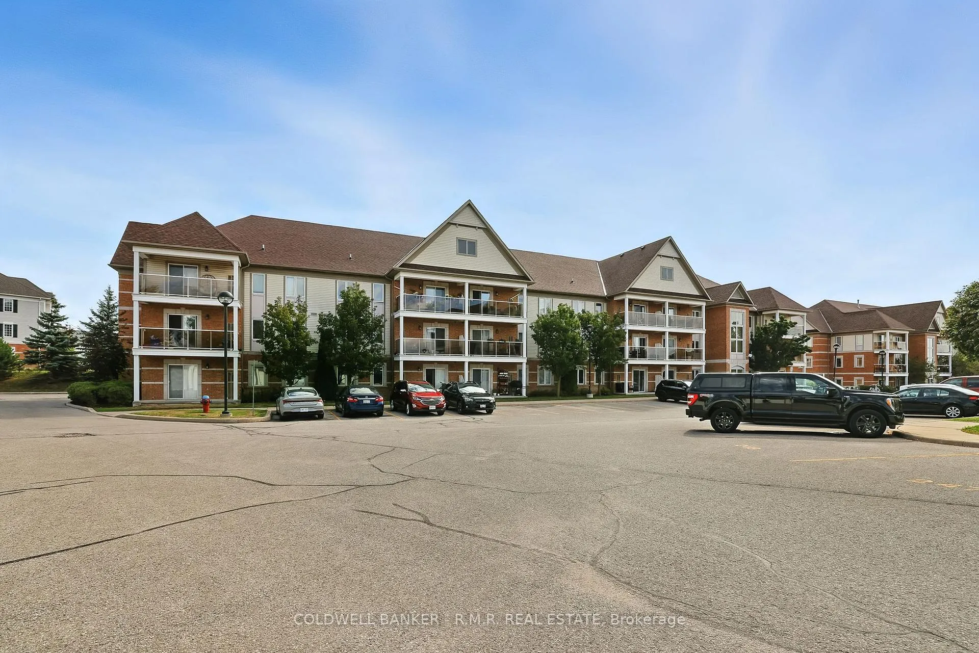 Photo 1 of Unit 310, 124 Aspen Springs Drive, Clarington, Bowmanville — HOMEH