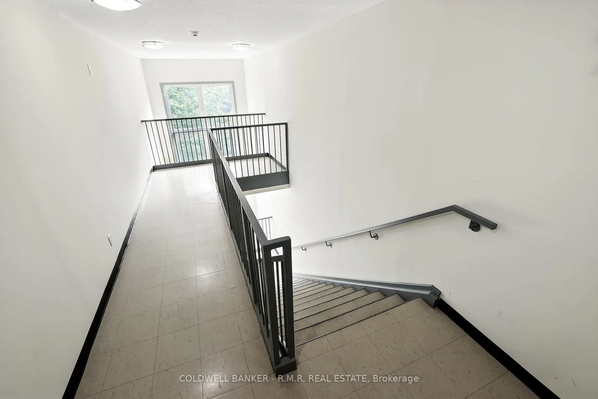 Photo 10 of Unit 310, 124 Aspen Springs Drive, Clarington, Bowmanville — HOMEH