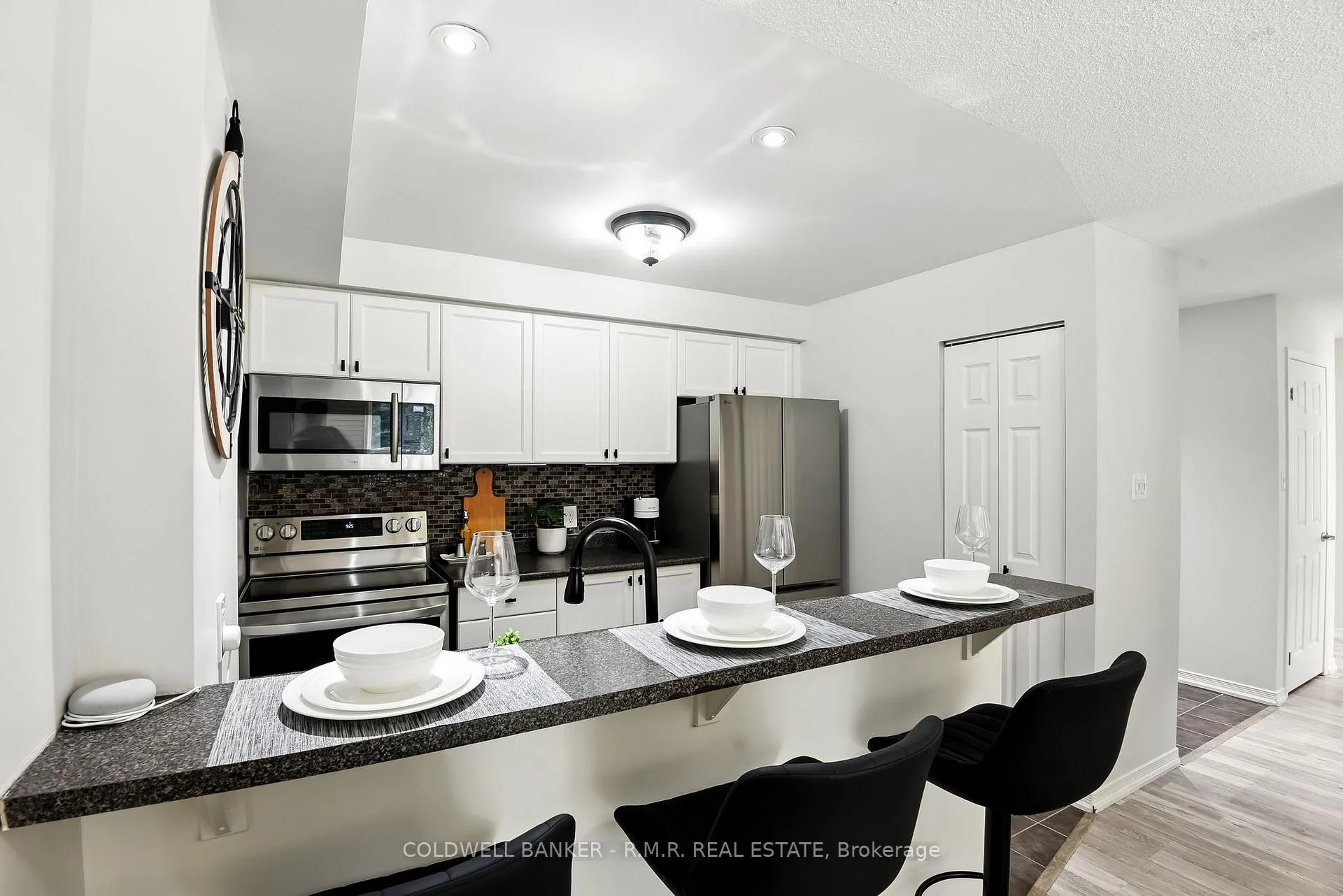 Photo 18 of Unit 310, 124 Aspen Springs Drive, Clarington, Bowmanville — HOMEH