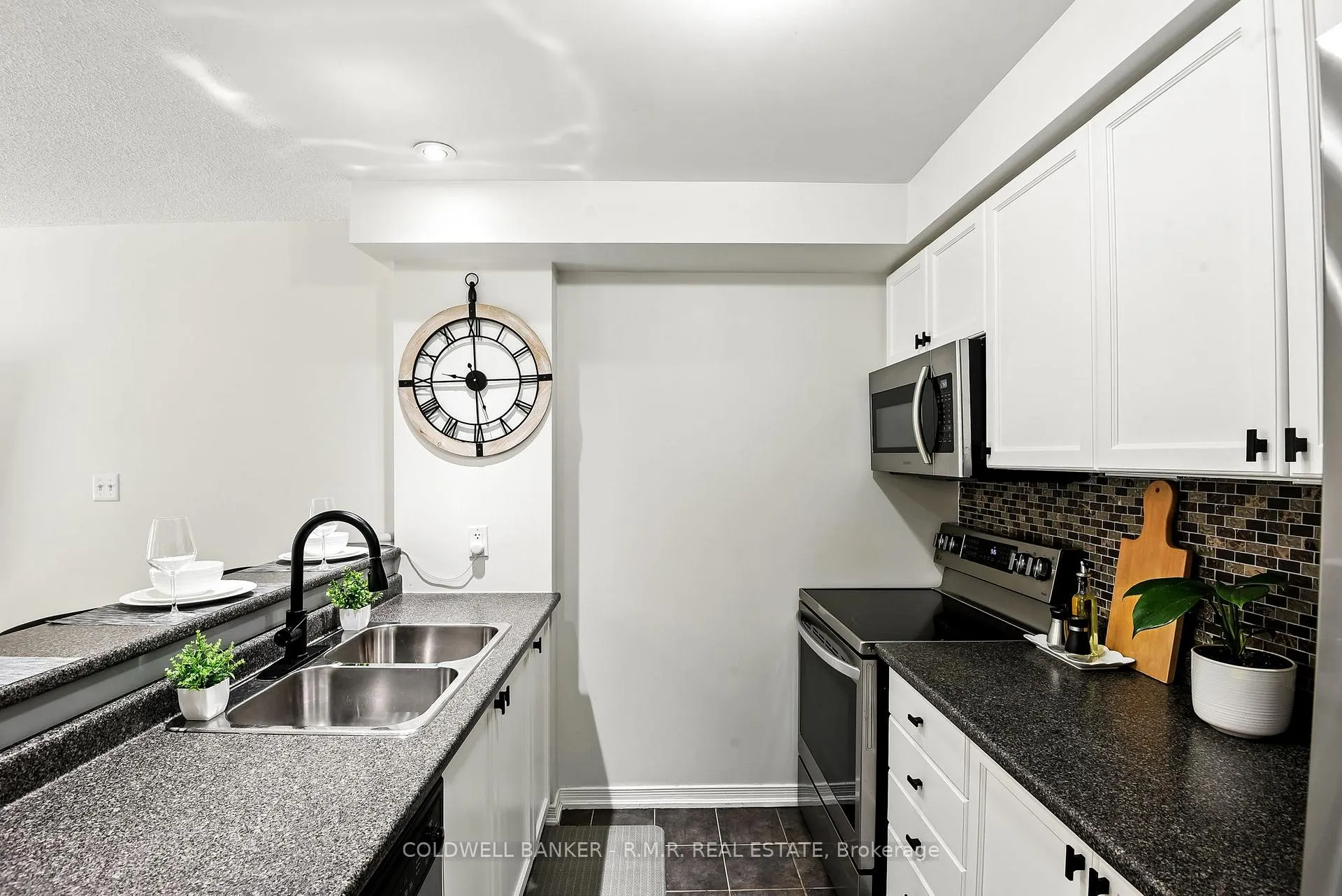 Photo 20 of Unit 310, 124 Aspen Springs Drive, Clarington, Bowmanville — HOMEH